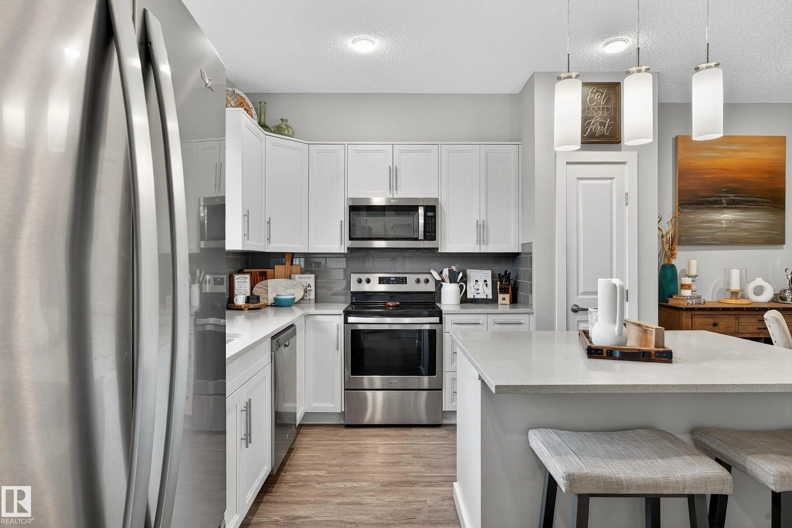 1184 ROSENTHAL Boulevard