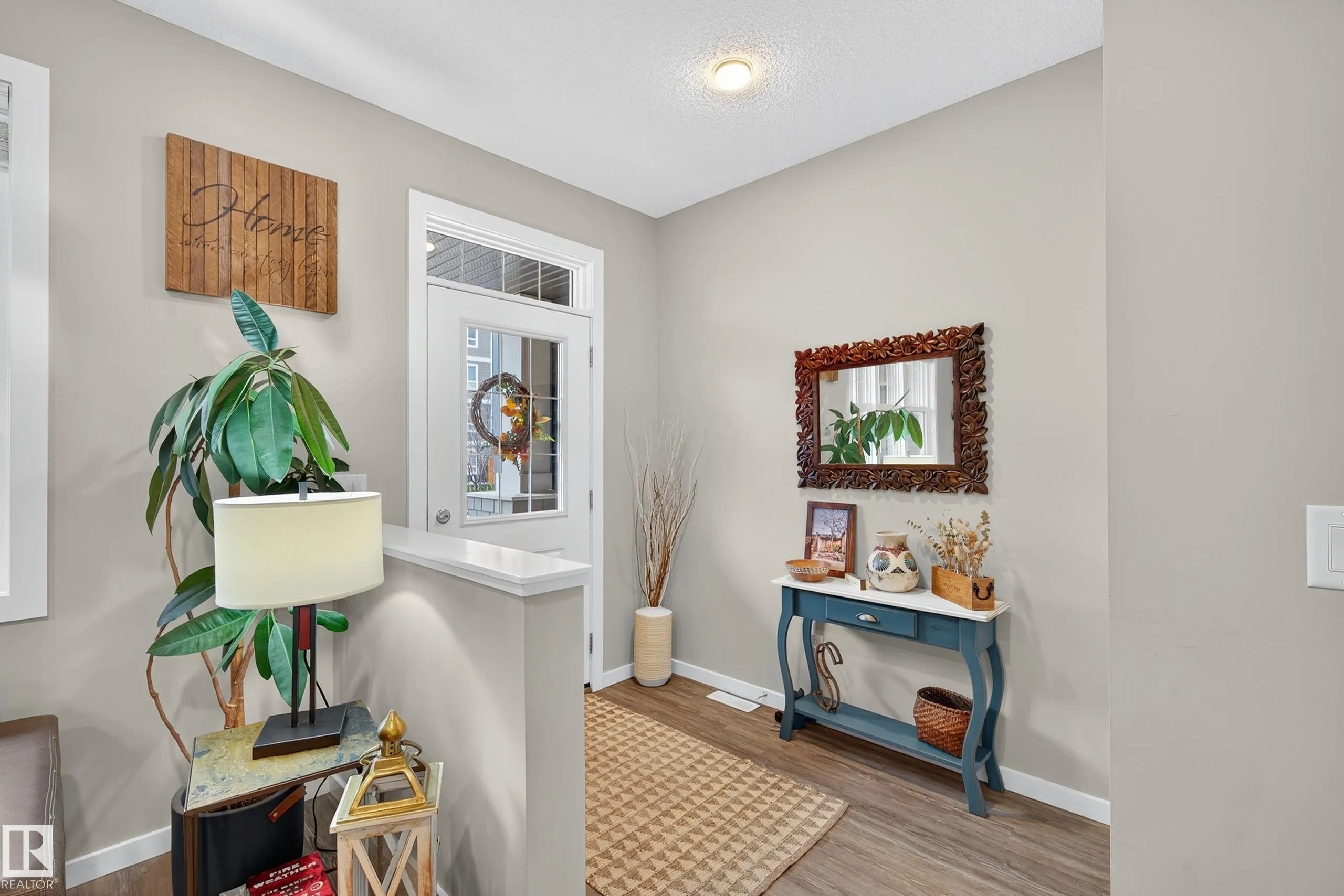 1184 ROSENTHAL Boulevard