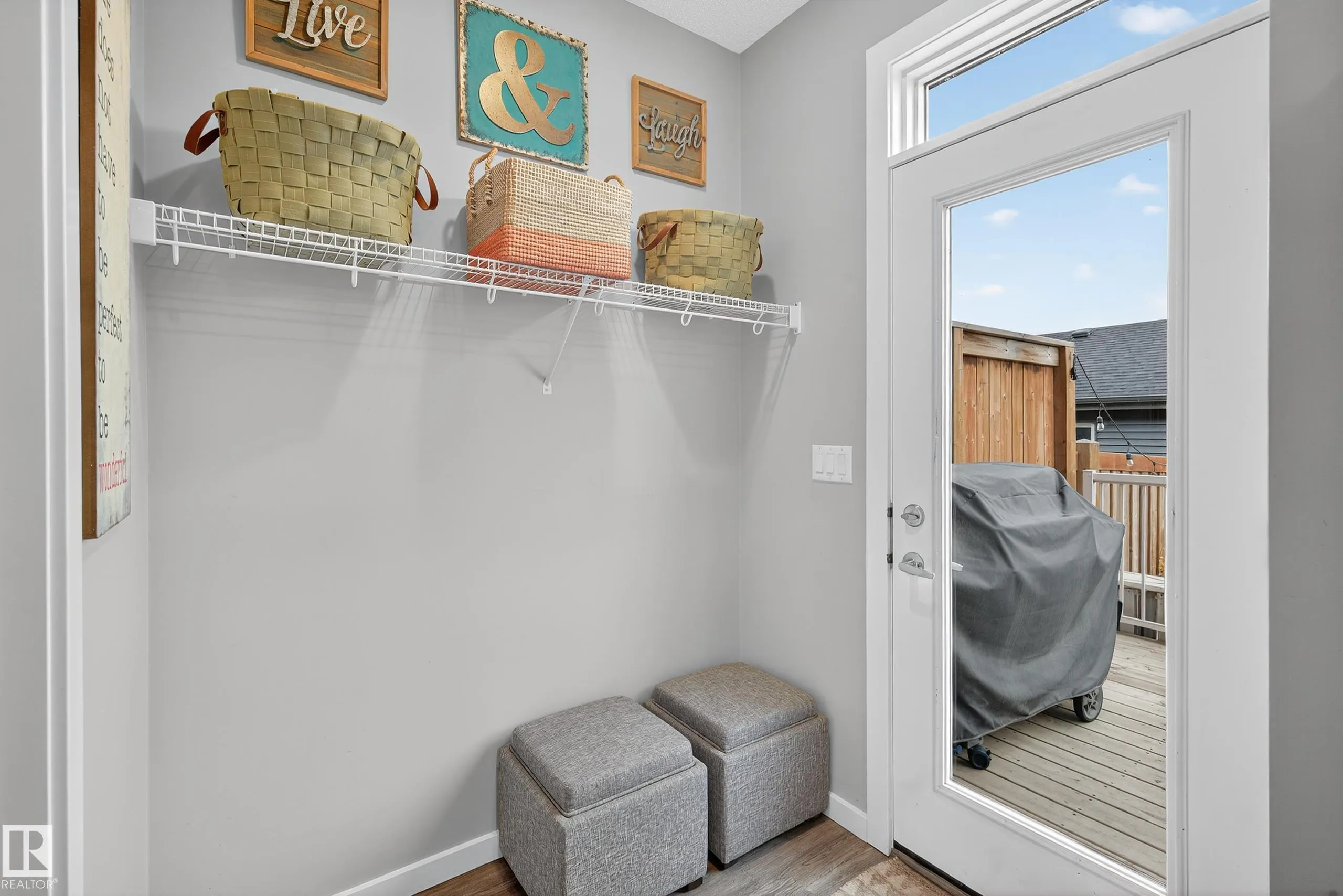 1184 ROSENTHAL Boulevard