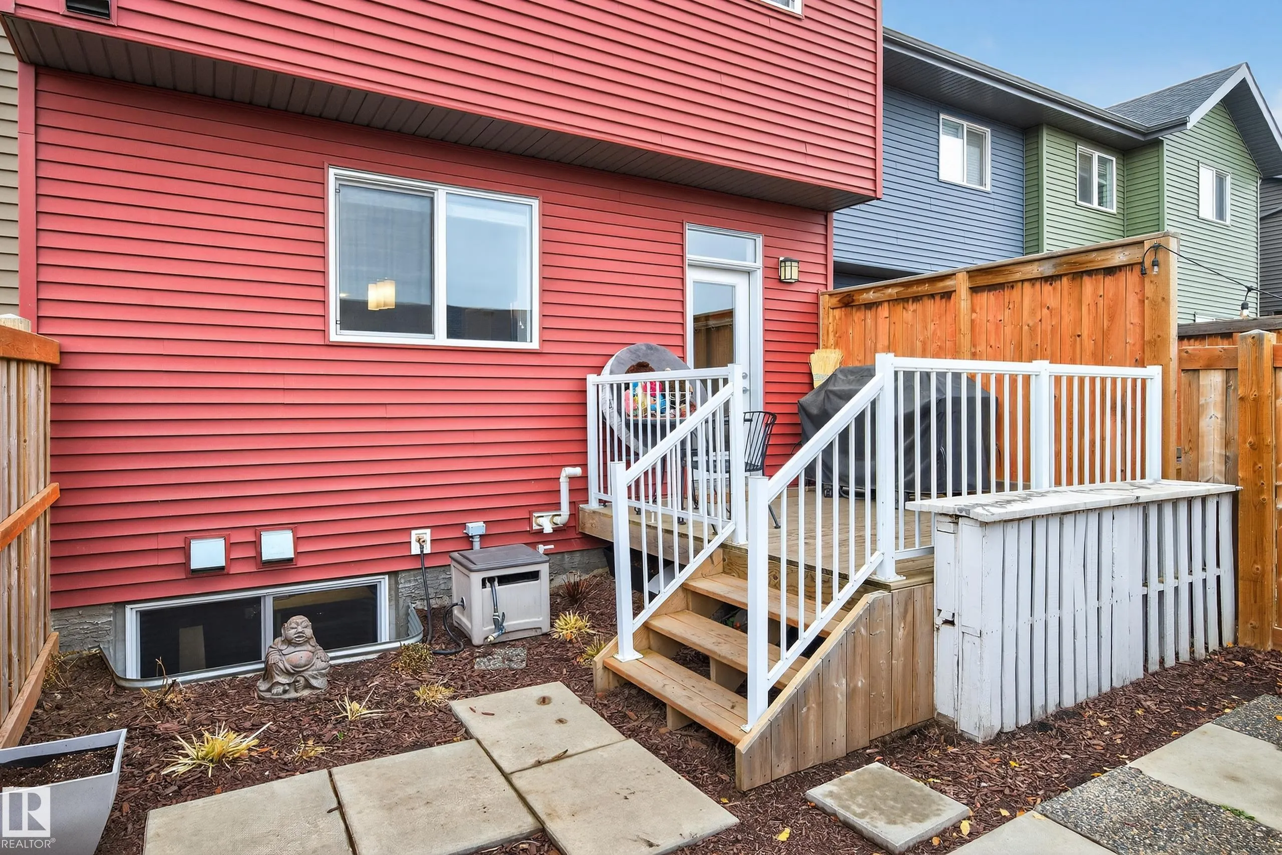 1184 ROSENTHAL Boulevard