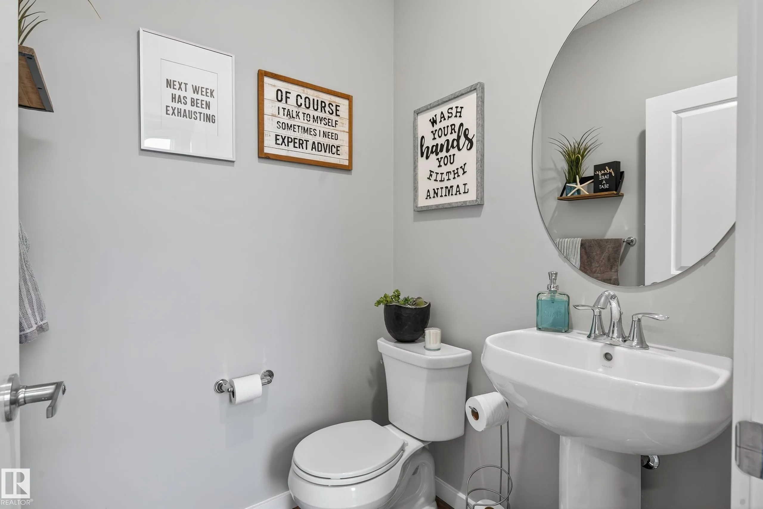 1184 ROSENTHAL Boulevard