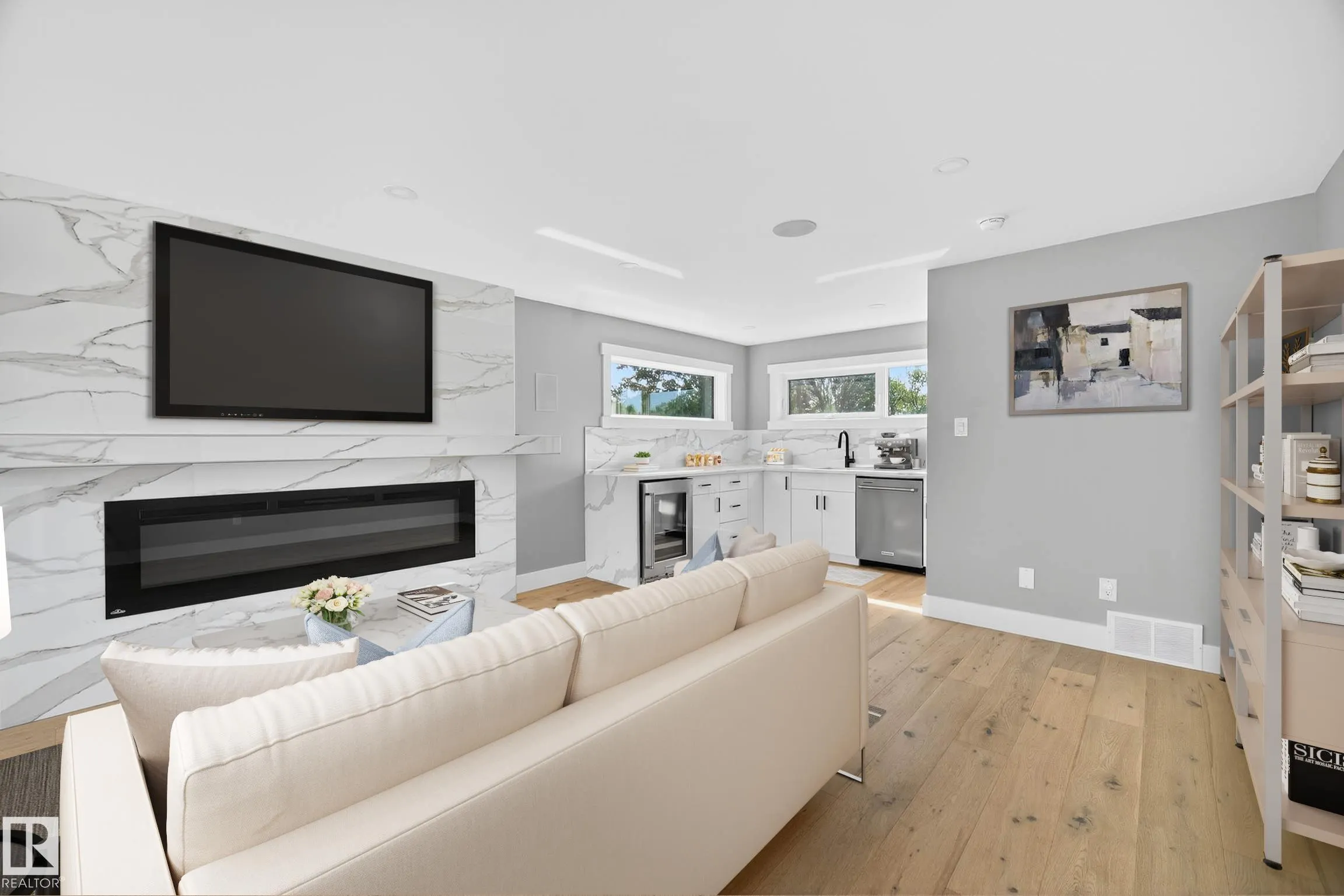 8805 STRATHEARN Drive