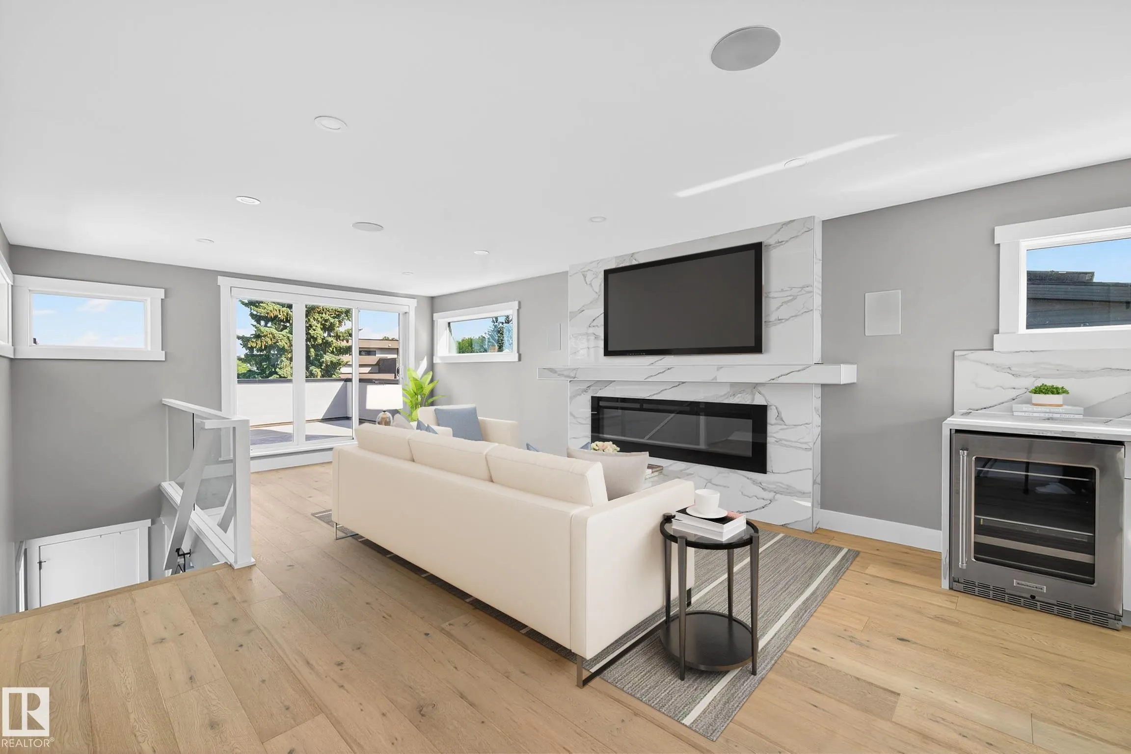 8805 STRATHEARN Drive