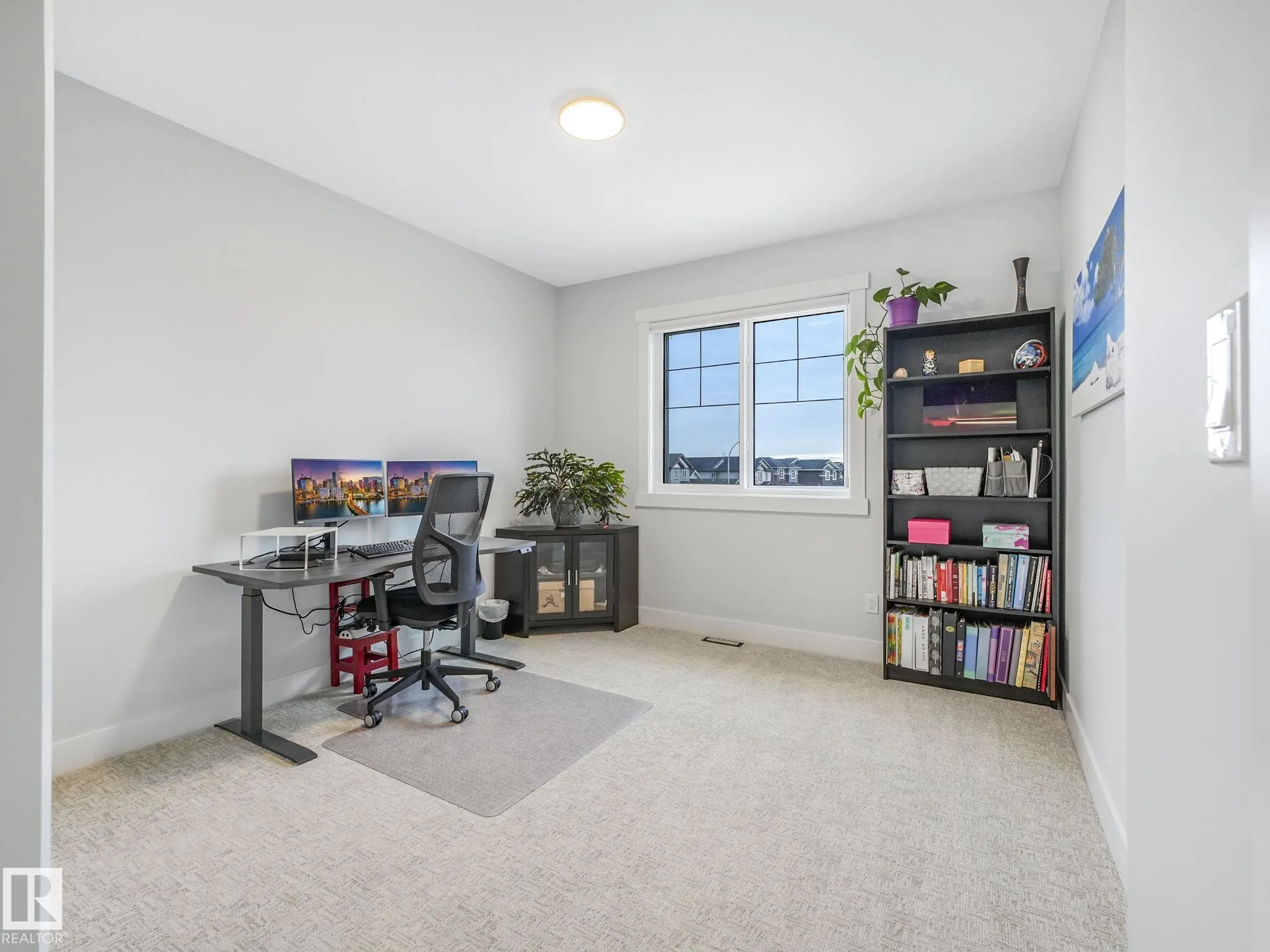 53 AUTUMNWOOD Crescent