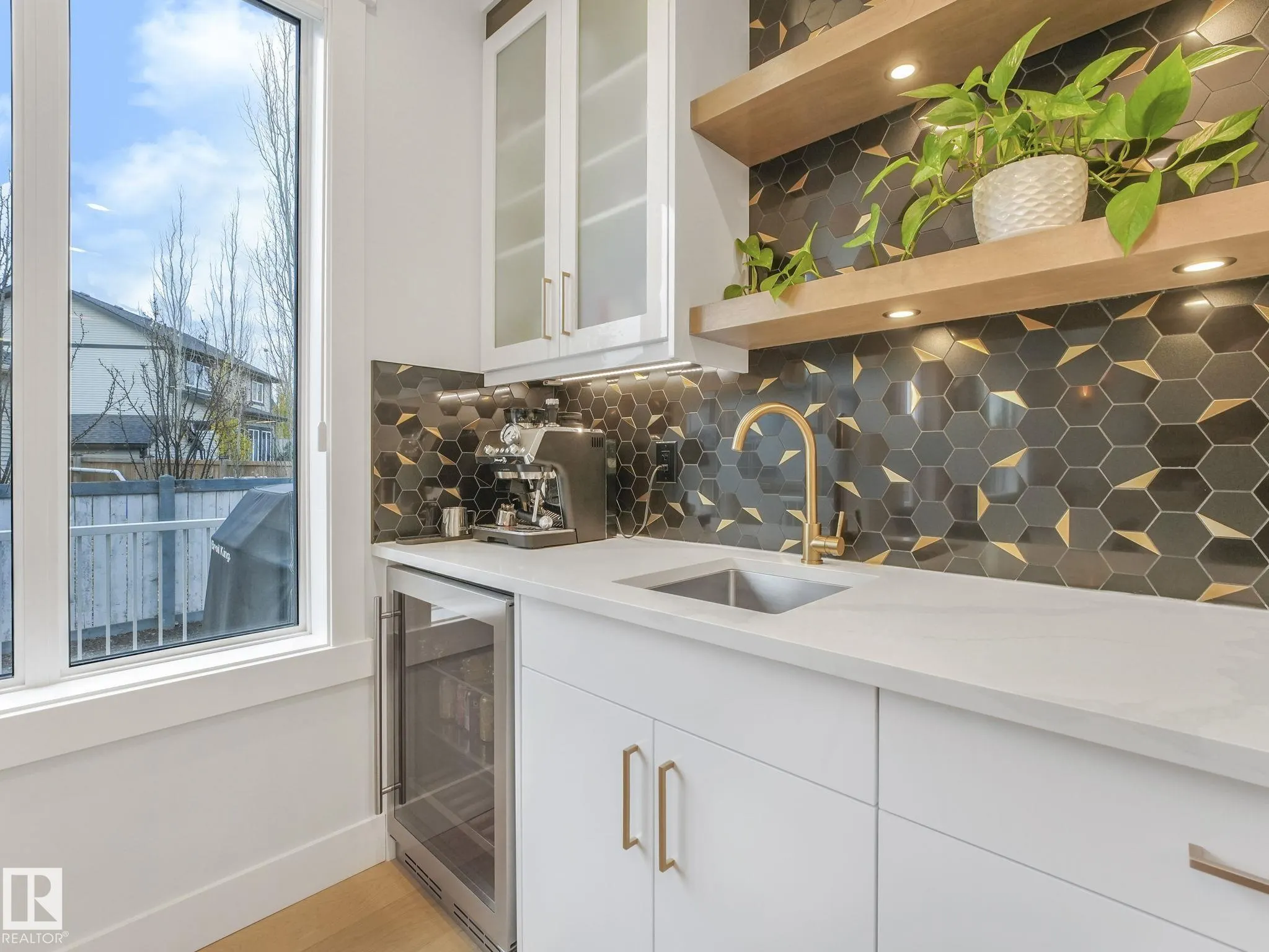 53 AUTUMNWOOD Crescent