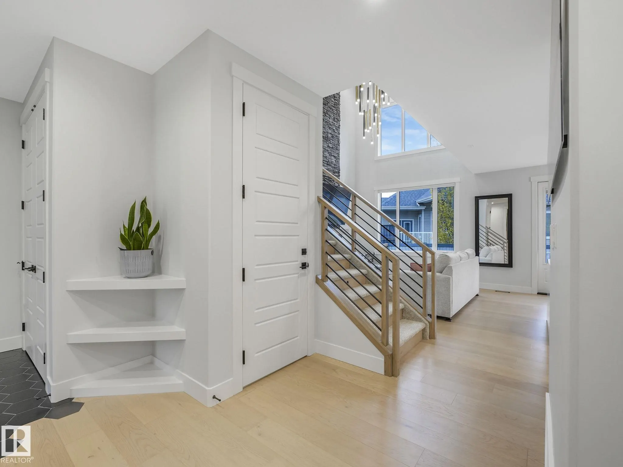 53 AUTUMNWOOD Crescent