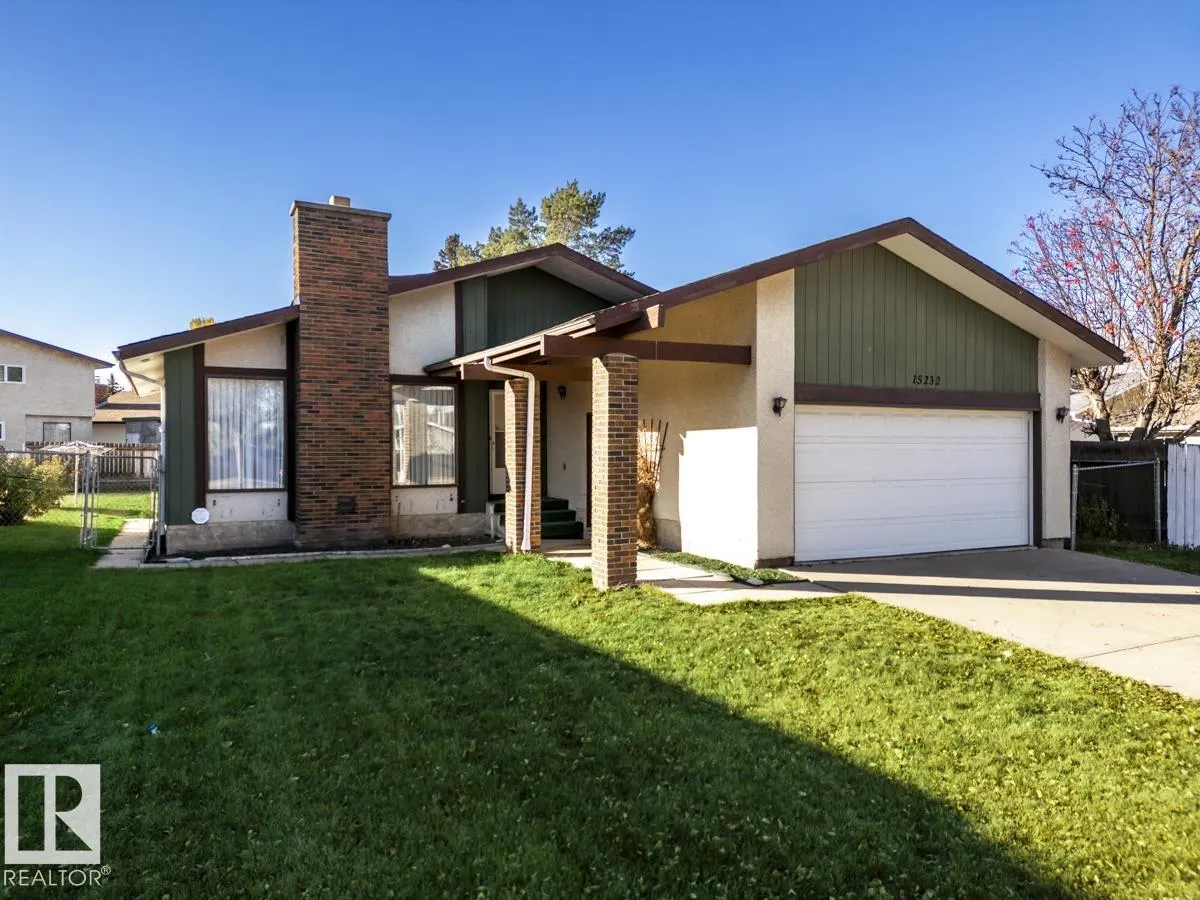 15232 121 Street