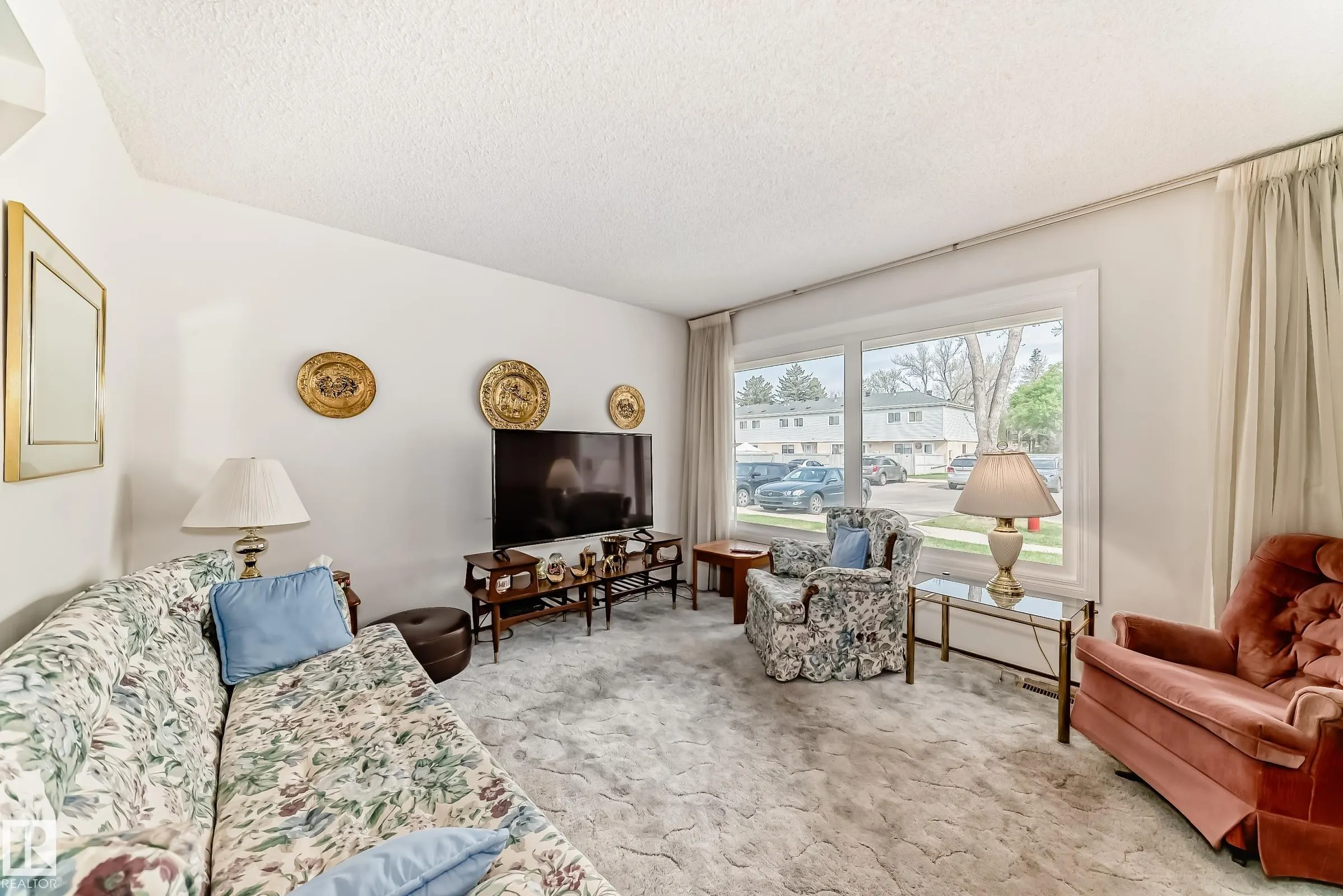 2030 BRENTWOOD Boulevard