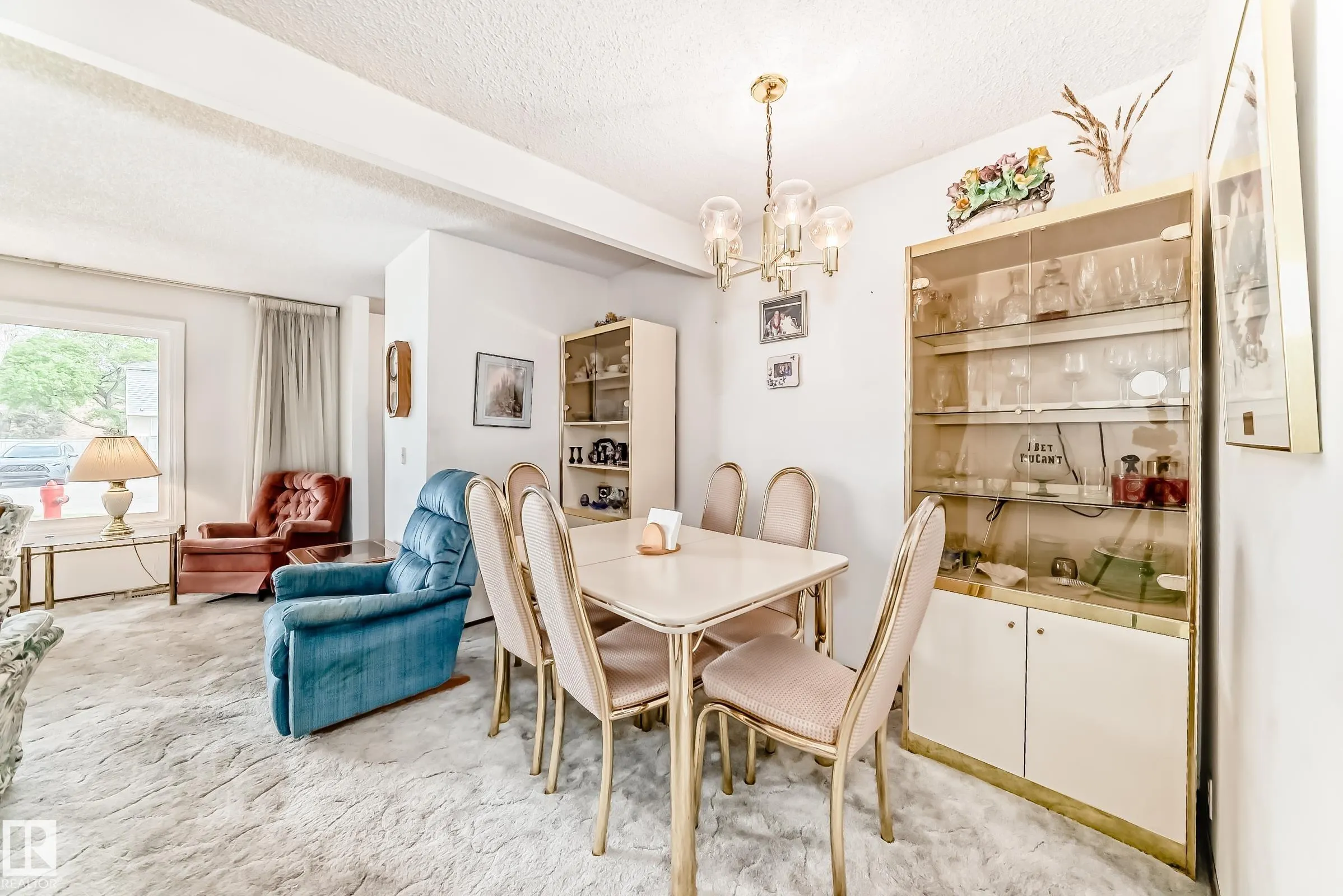 2030 BRENTWOOD Boulevard