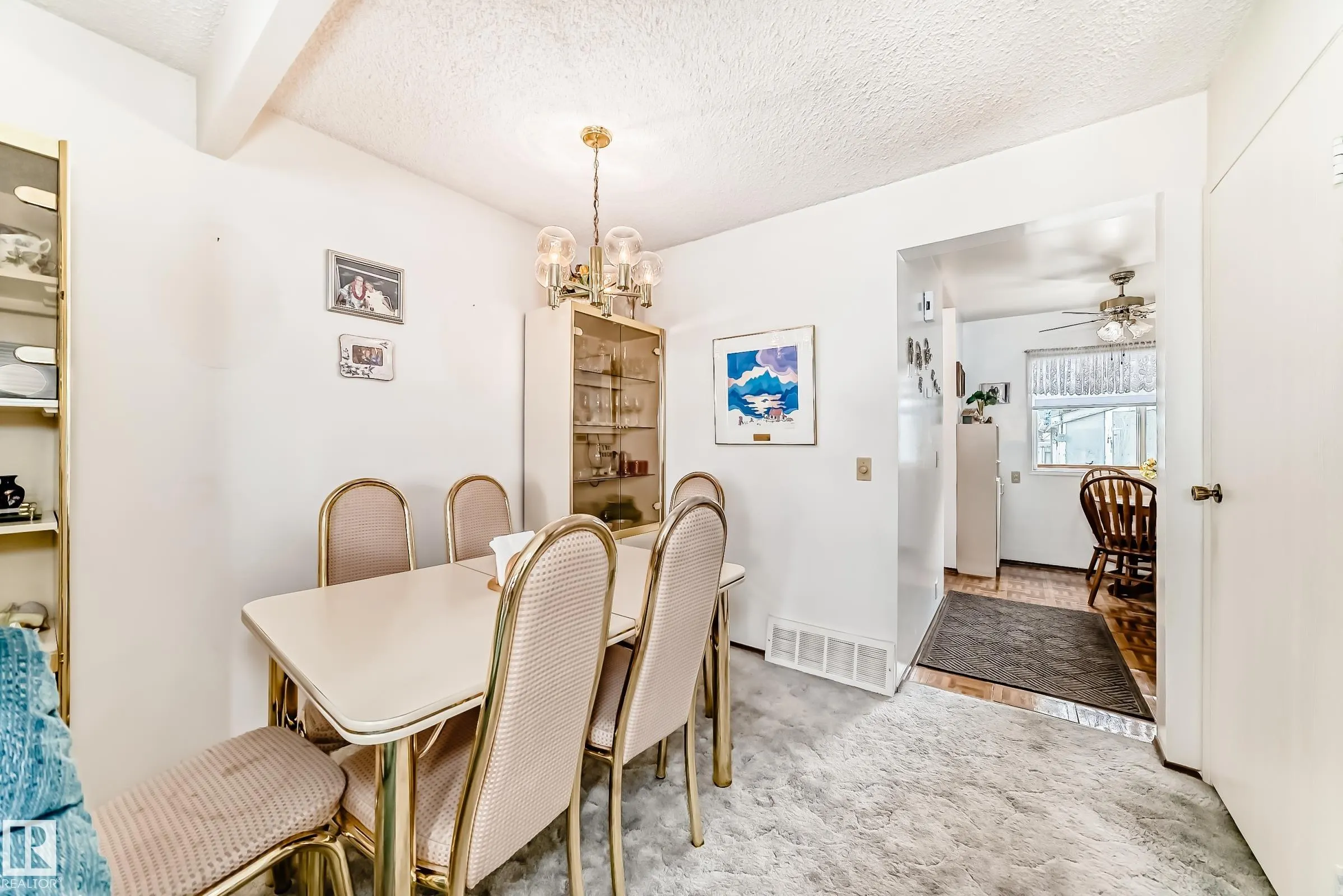 2030 BRENTWOOD Boulevard