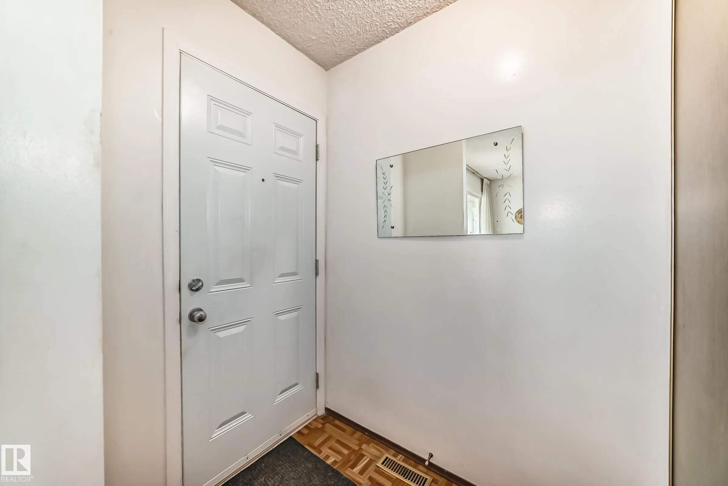 2030 BRENTWOOD Boulevard