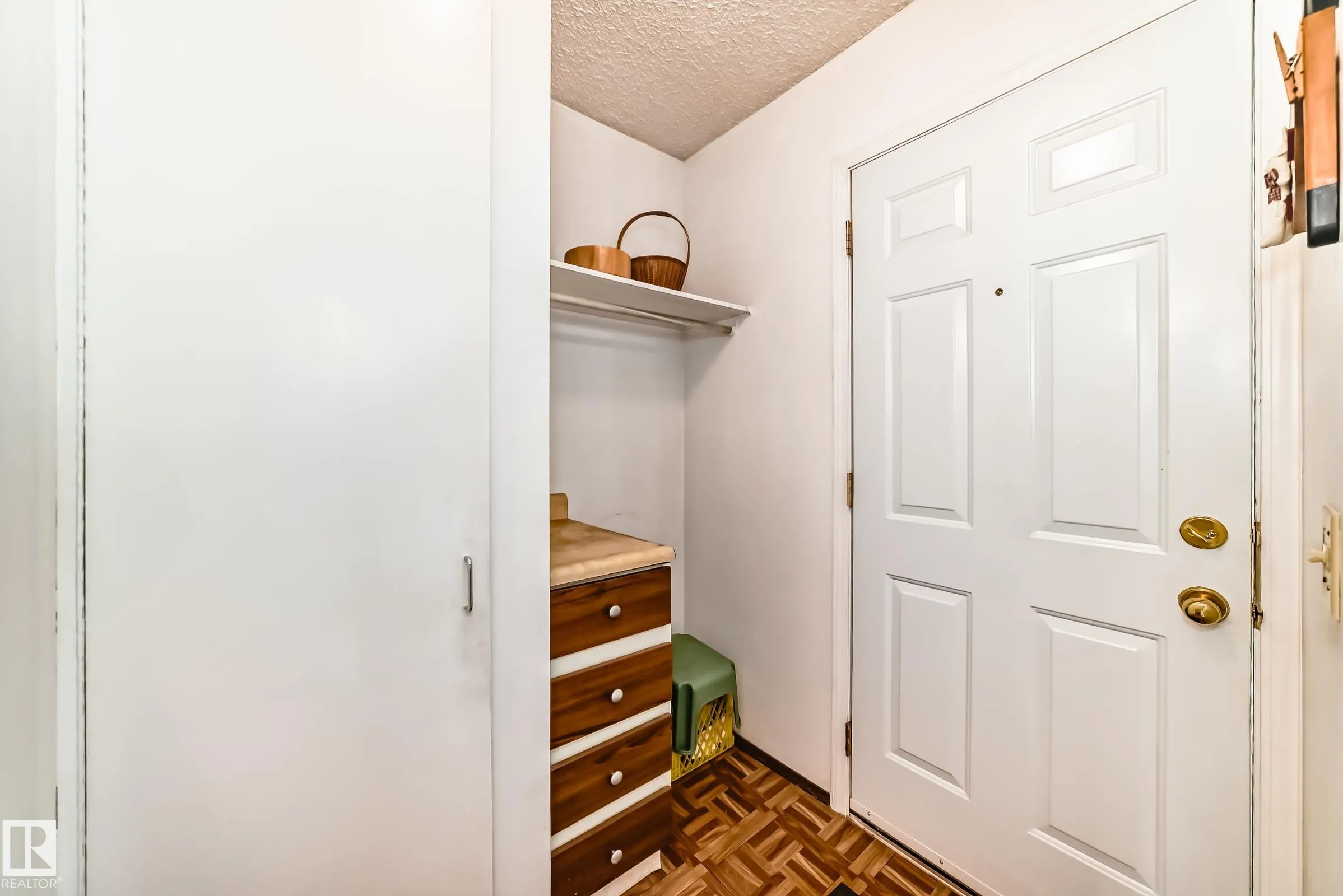 2030 BRENTWOOD Boulevard