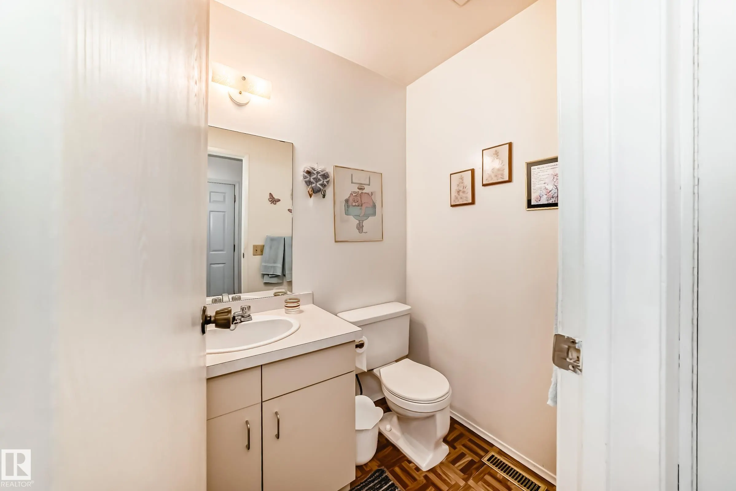 2030 BRENTWOOD Boulevard