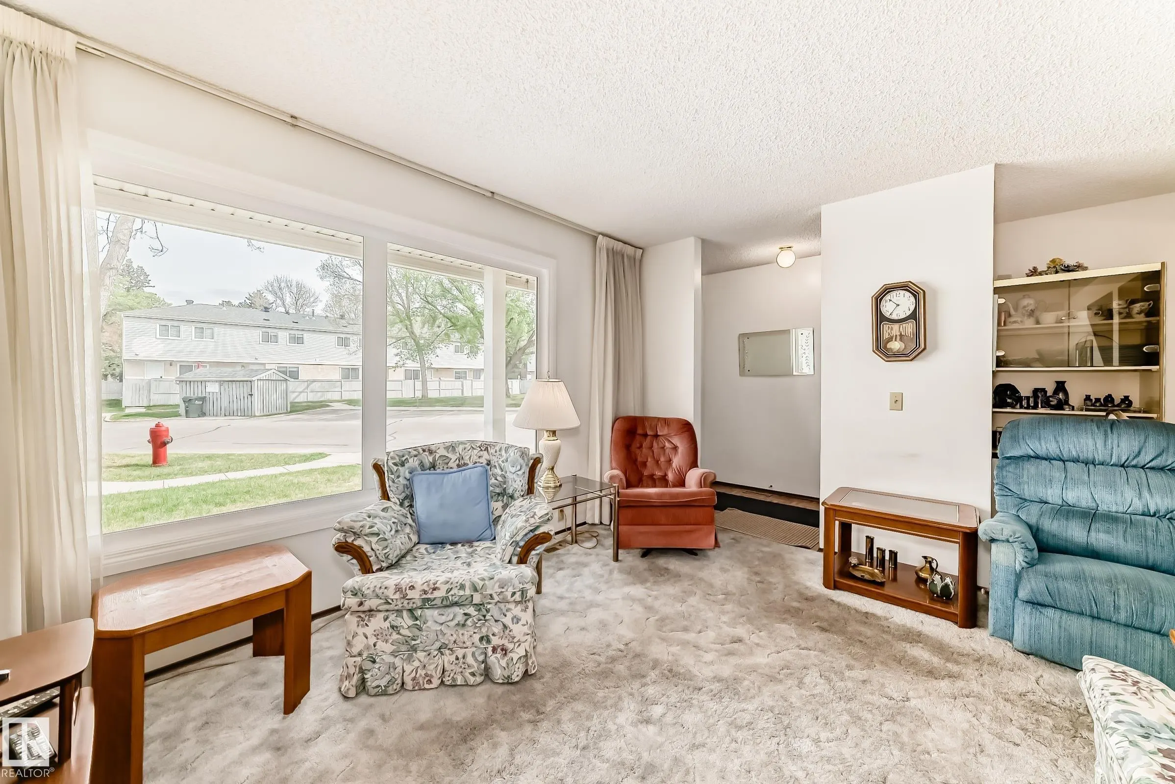 2030 BRENTWOOD Boulevard