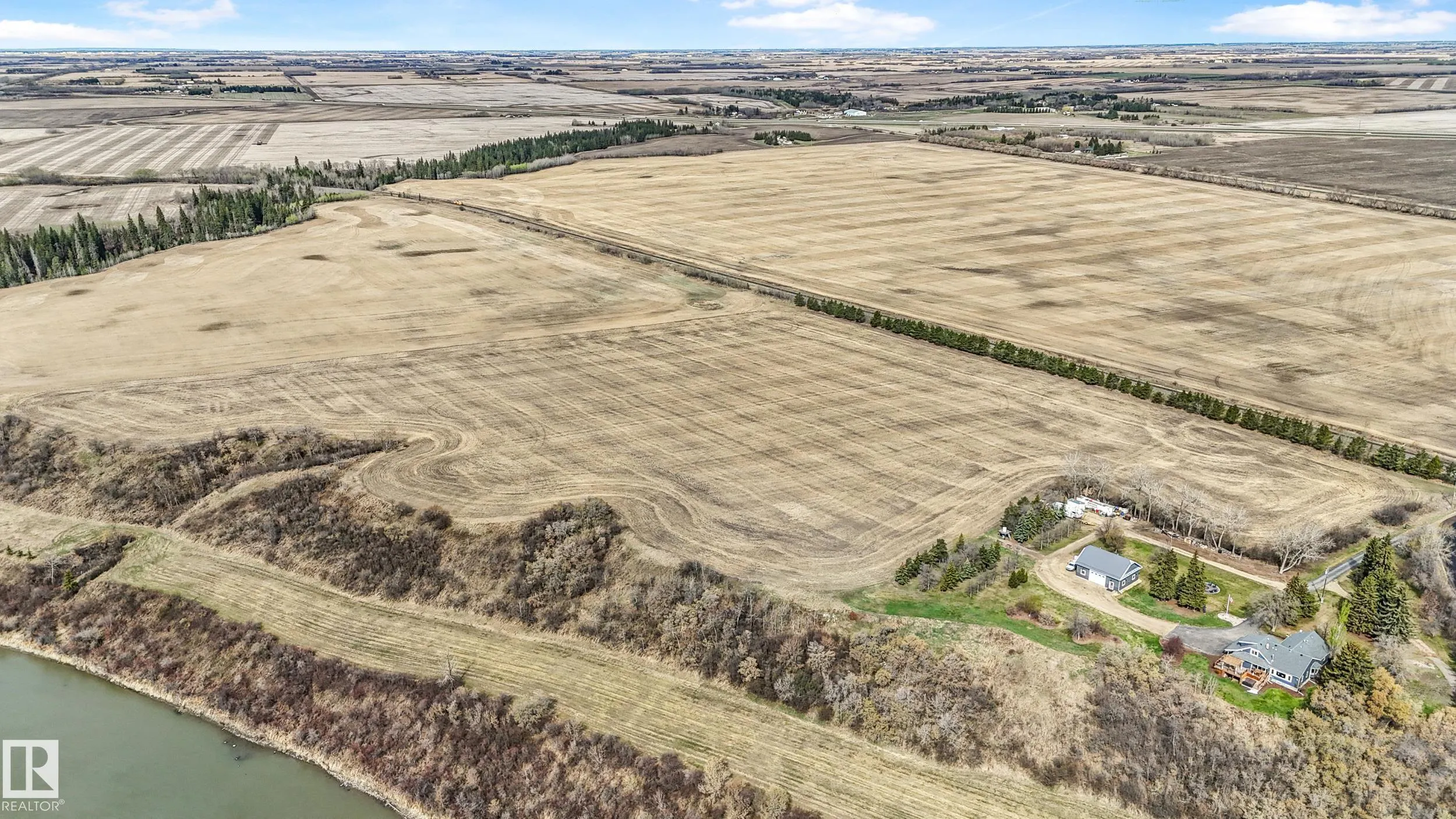Old Fort Trail Lamoureux Drive