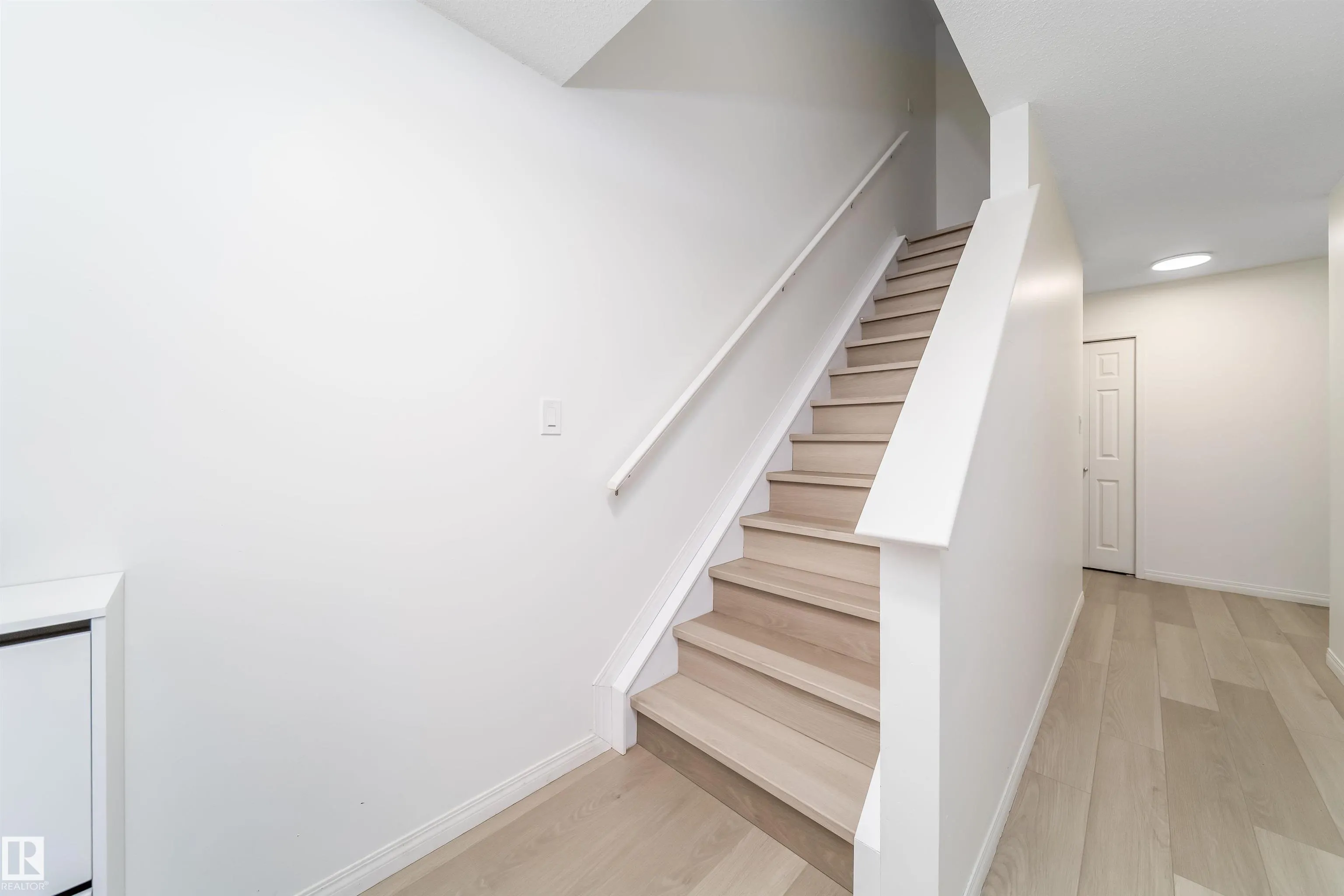 130 Hyndman Crescent