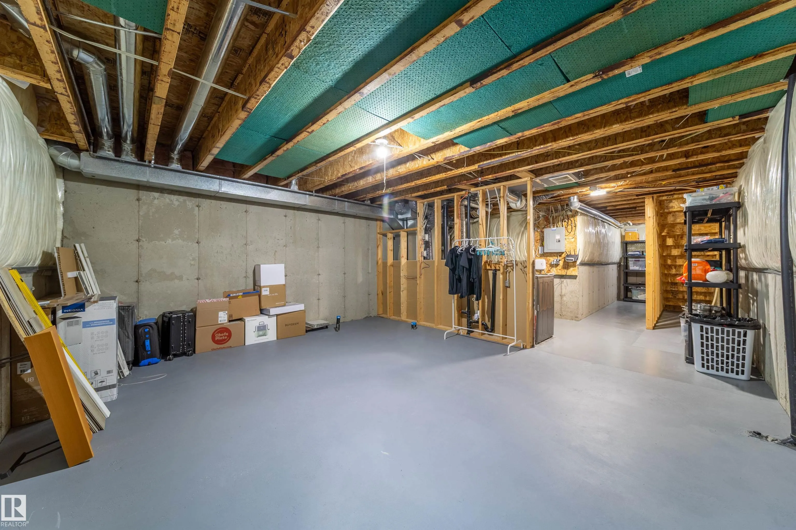 130 Hyndman Crescent