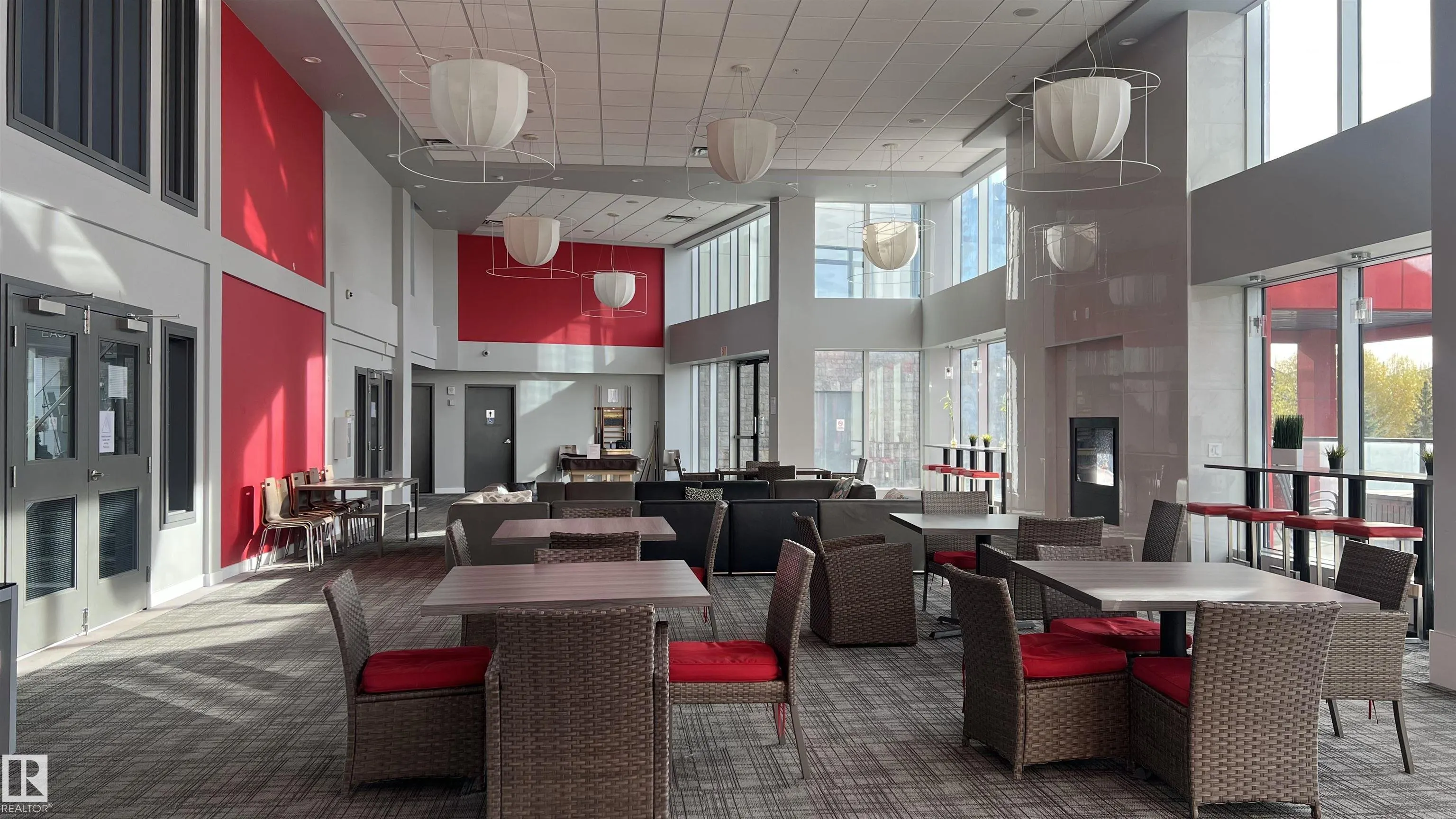 5151 WINDERMERE Boulevard