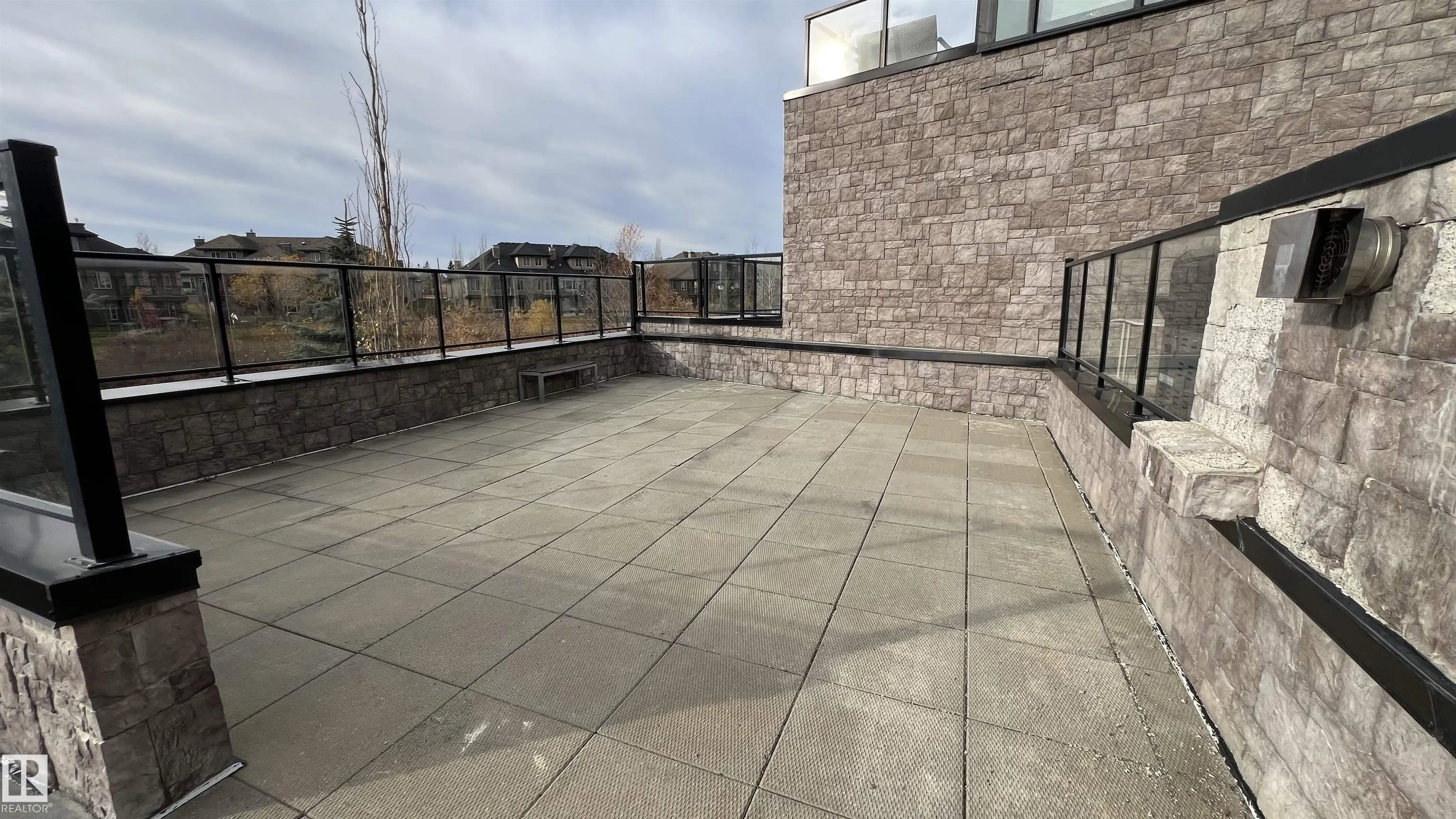 5151 WINDERMERE Boulevard