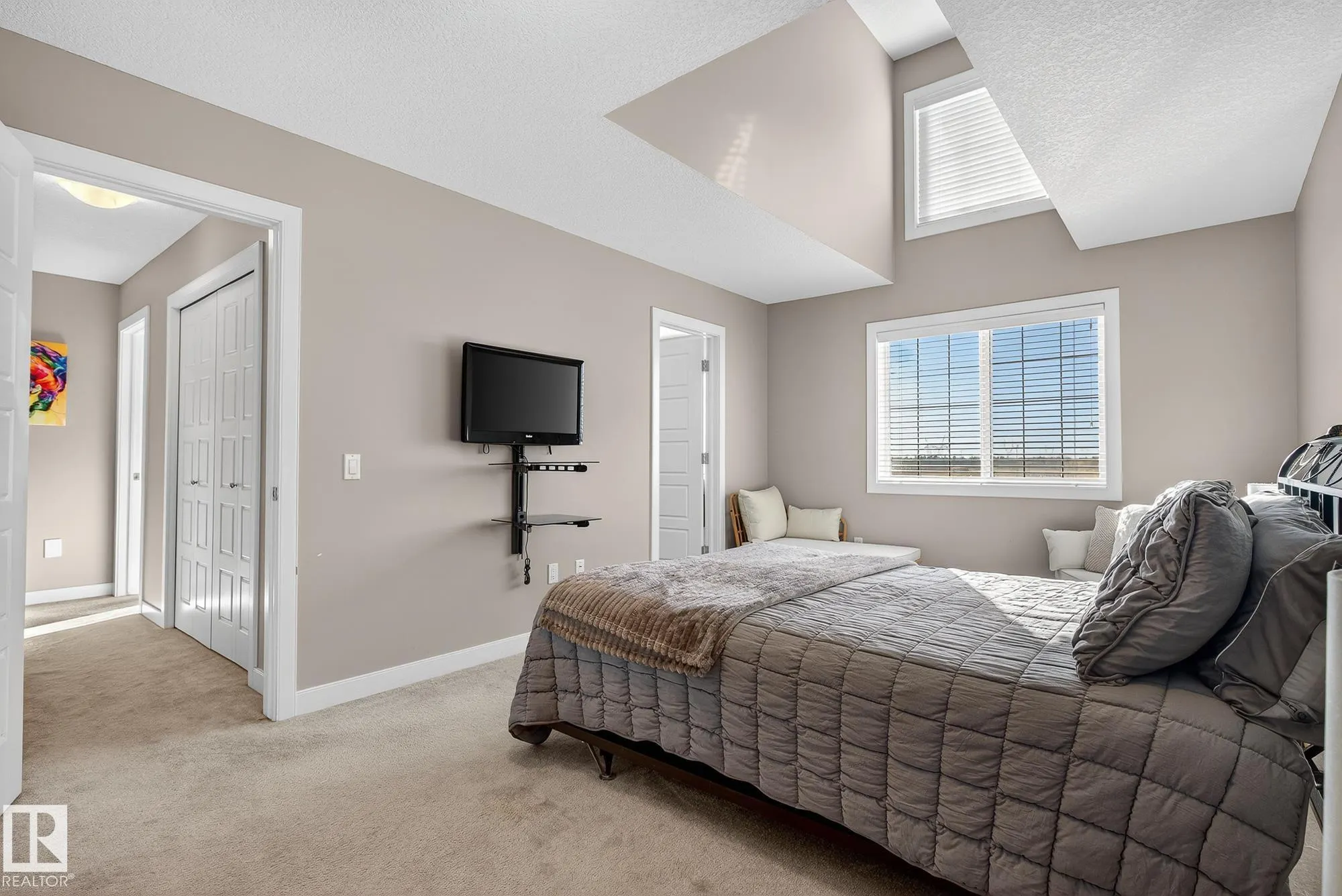 7293 SOUTH TERWILLEGAR Drive