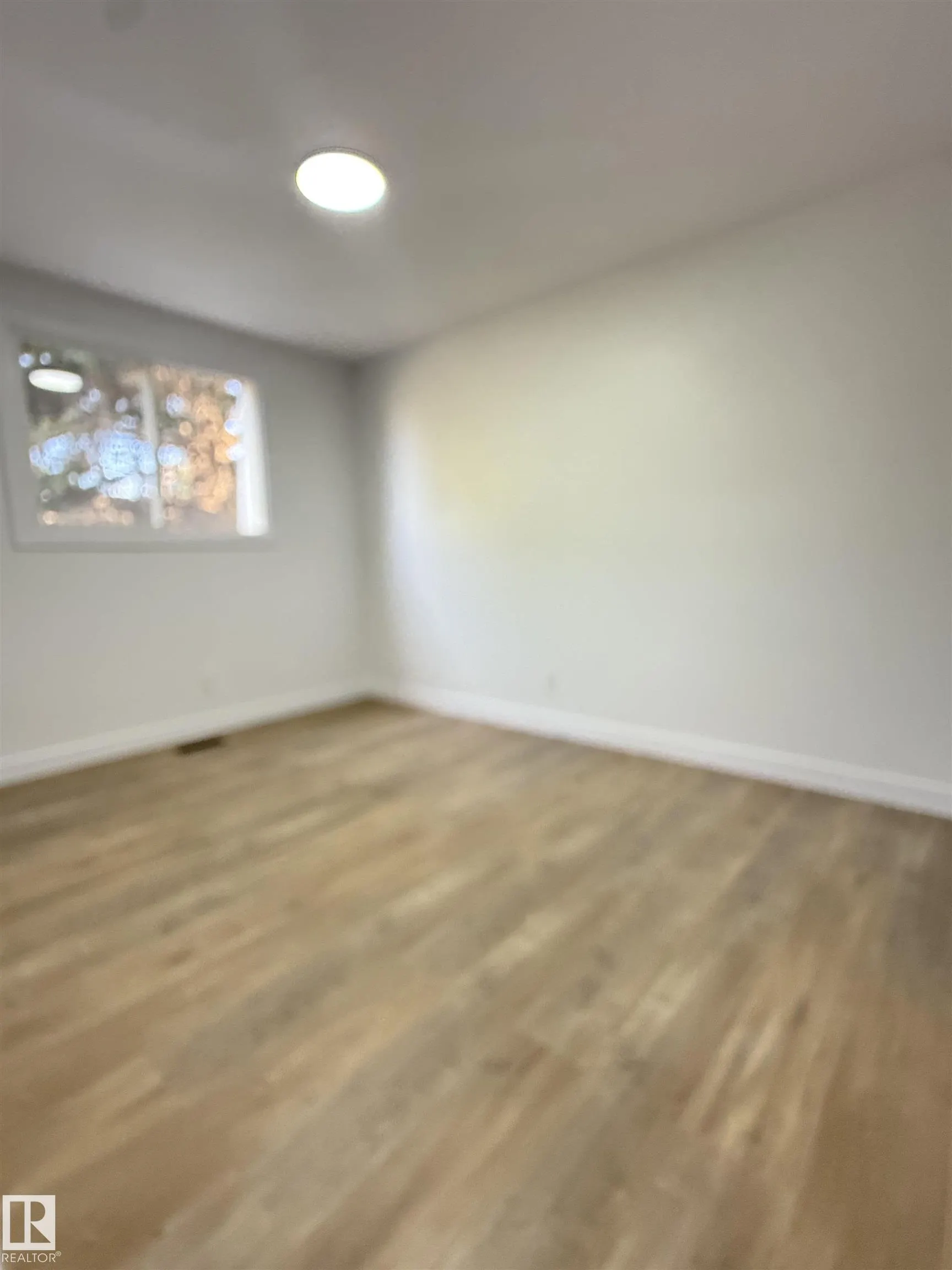 713 VILLAGE ON THE GREEN