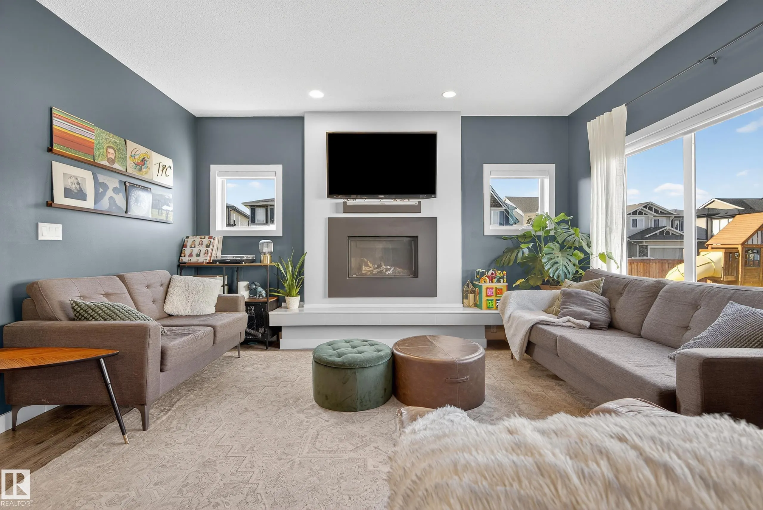 1374 SECORD LANDING Landing