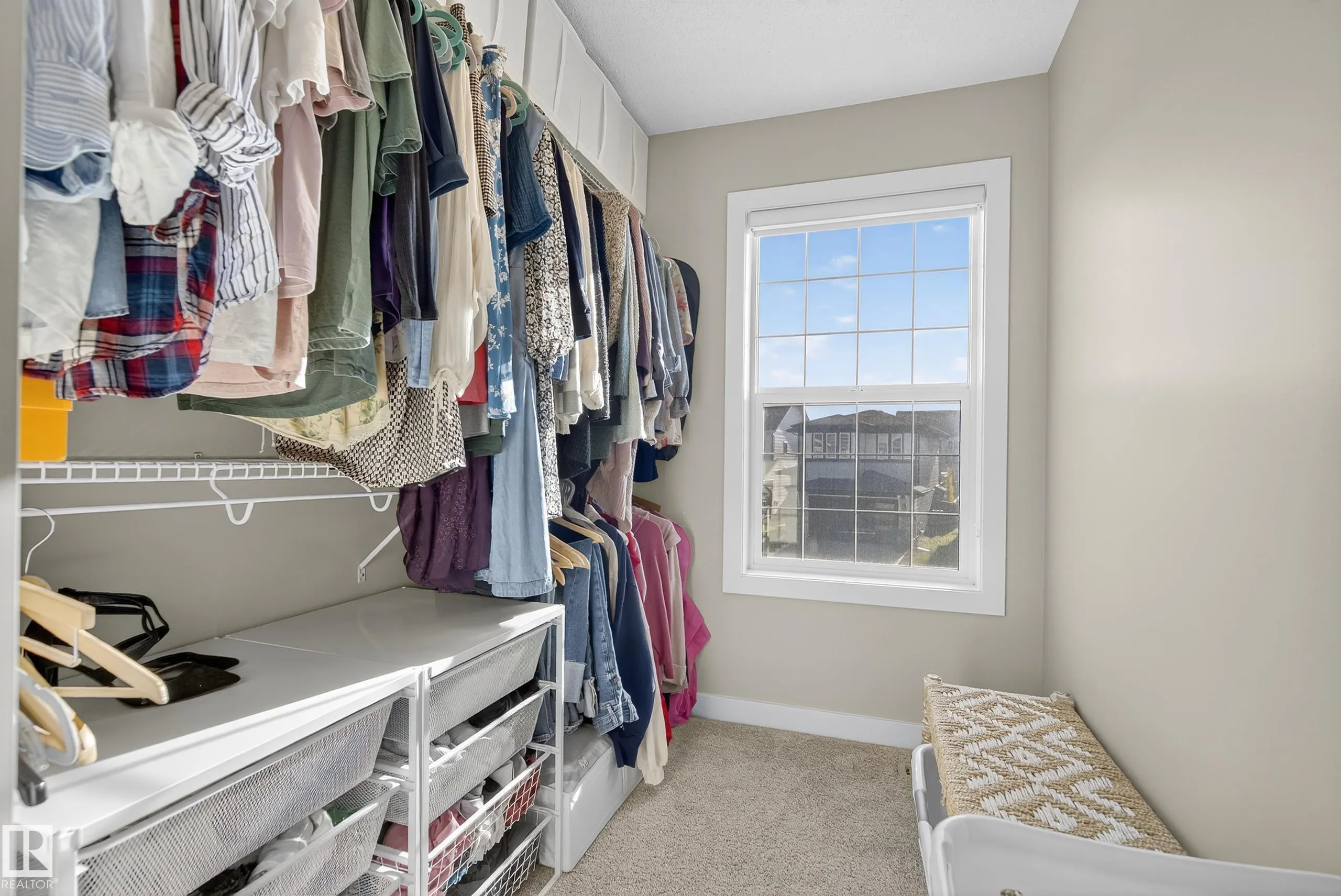 1374 SECORD LANDING Landing