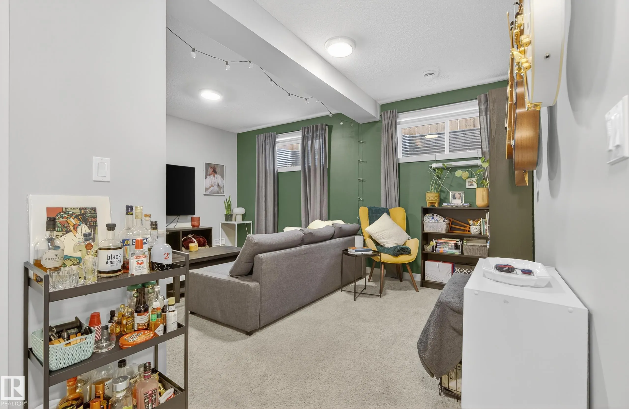 1374 SECORD LANDING Landing