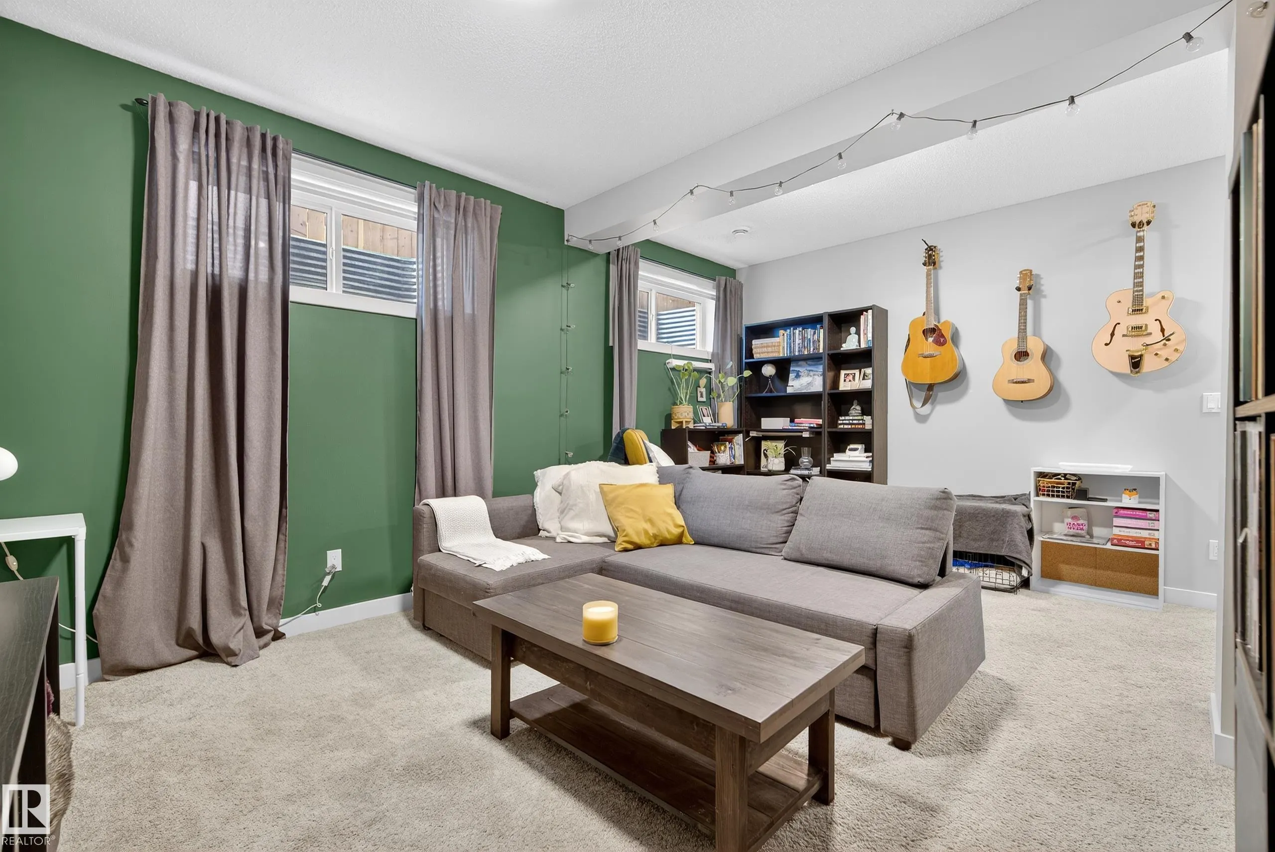 1374 SECORD LANDING Landing