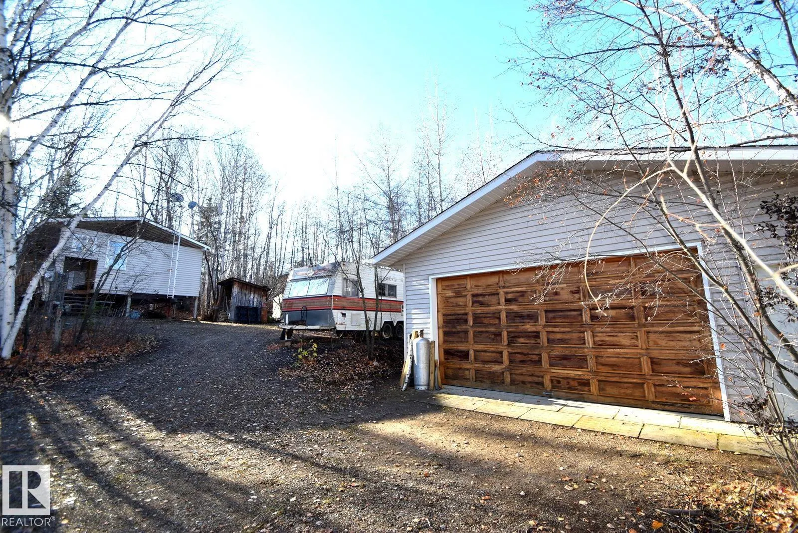 37 (31) Golden Sands Drive (Golden Nodding)