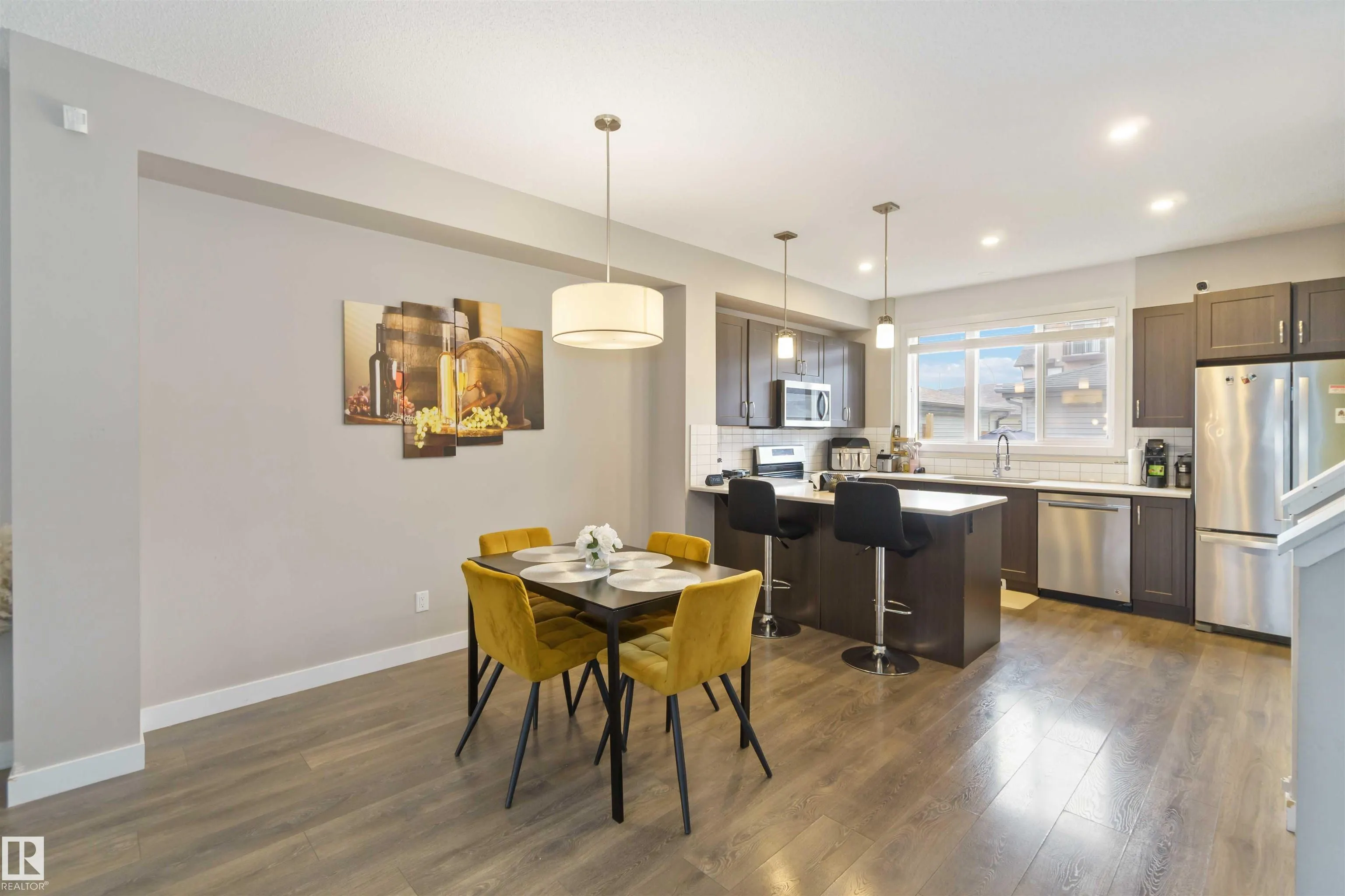 392 CHARLESWORTH Drive