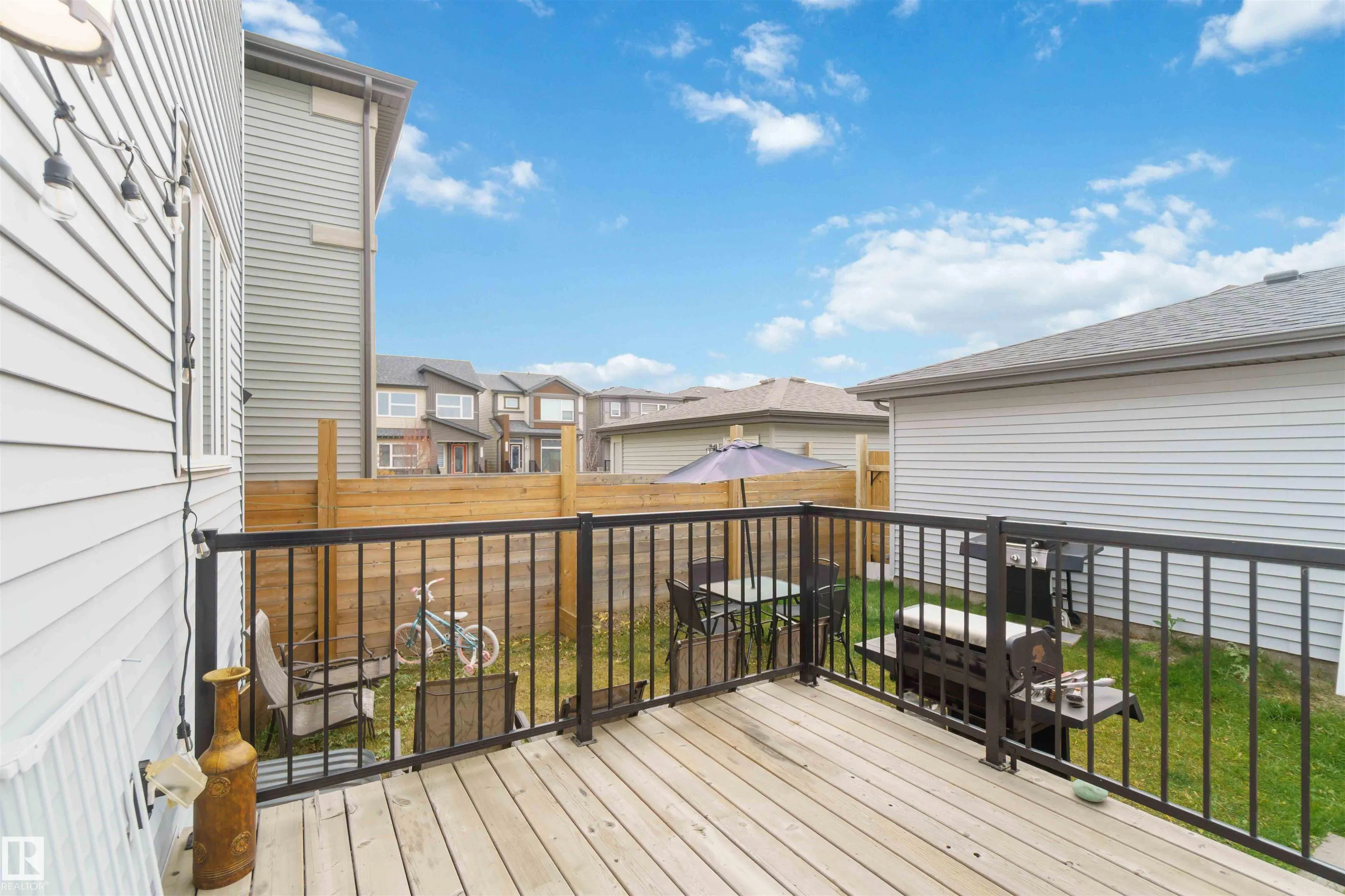 392 CHARLESWORTH Drive