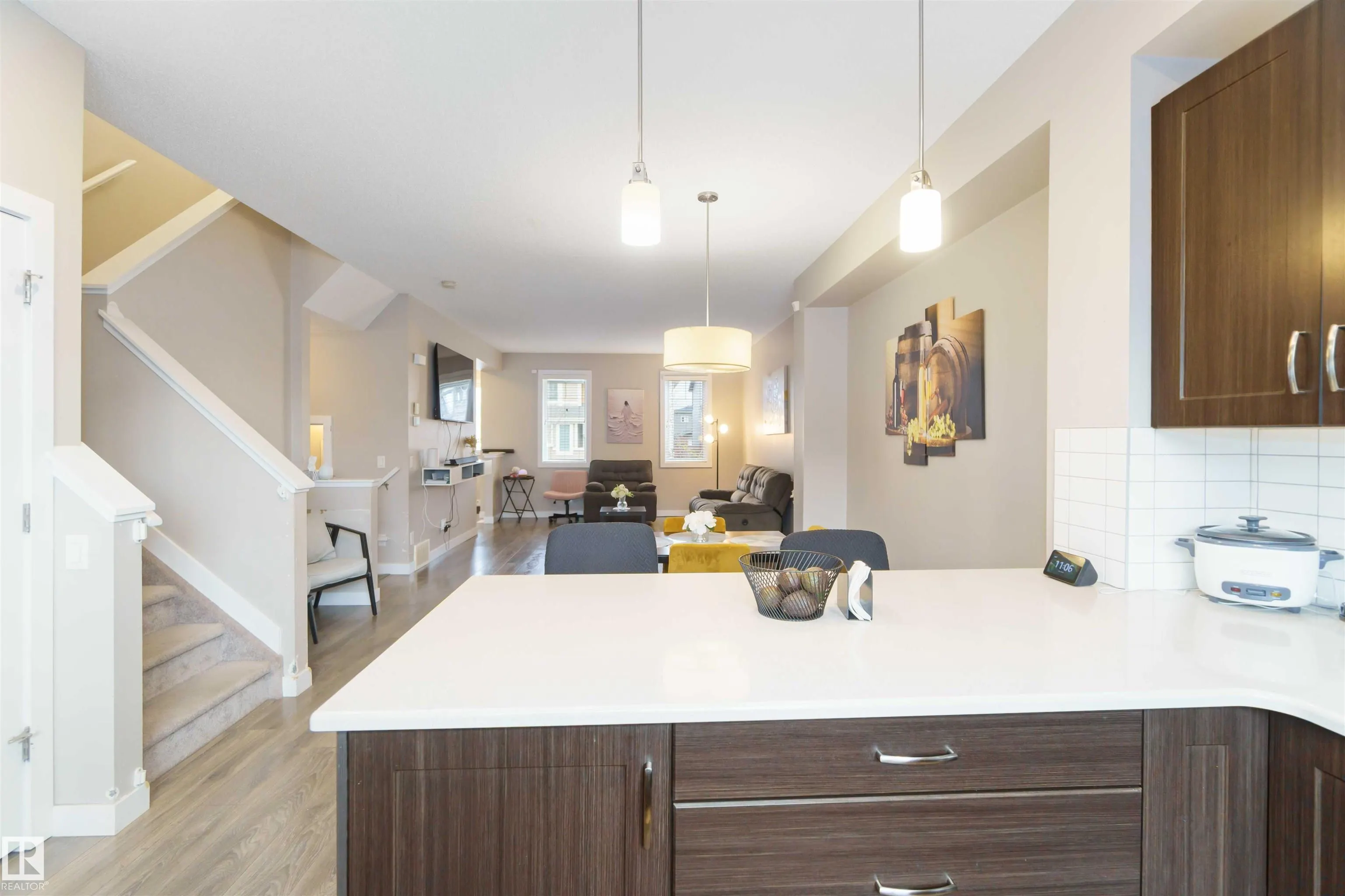 392 CHARLESWORTH Drive