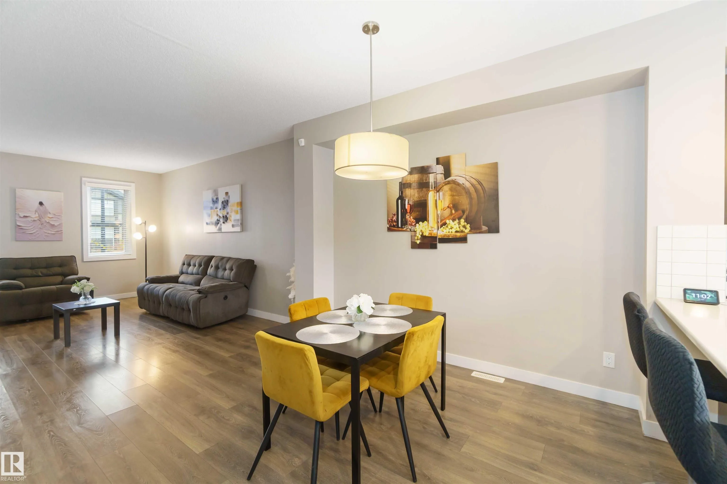 392 CHARLESWORTH Drive