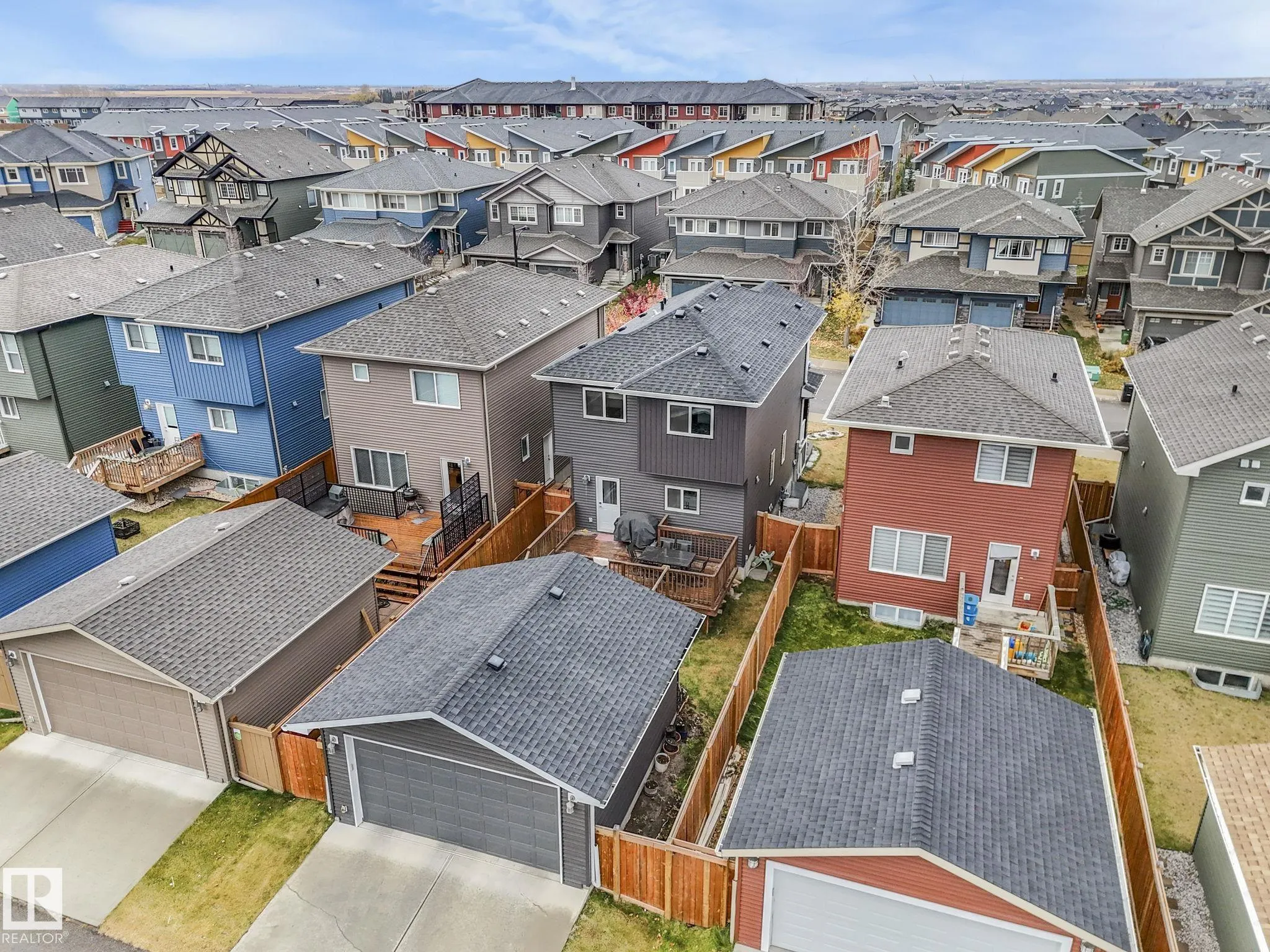 3807 WEIDLE Crescent