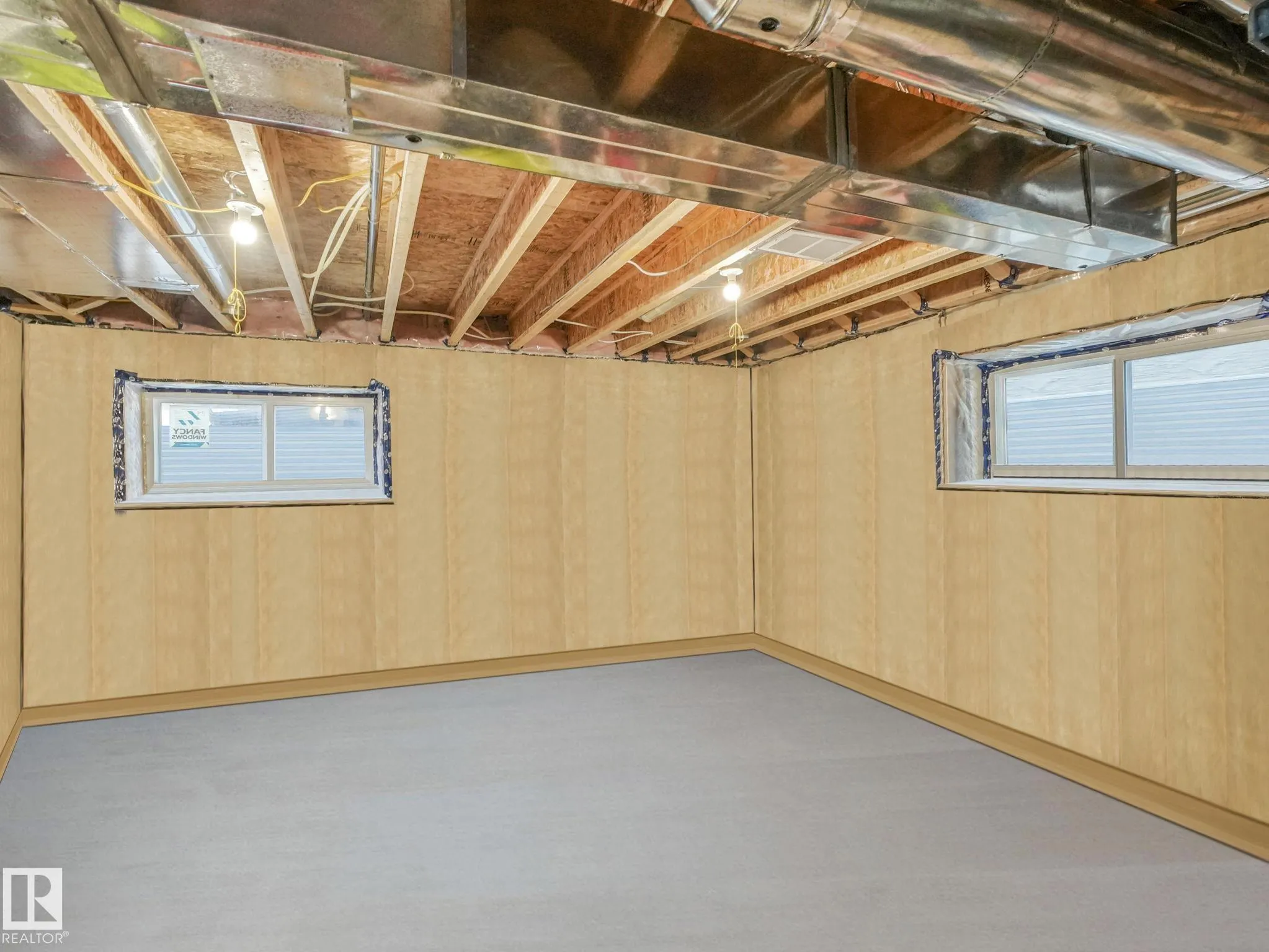 3807 WEIDLE Crescent