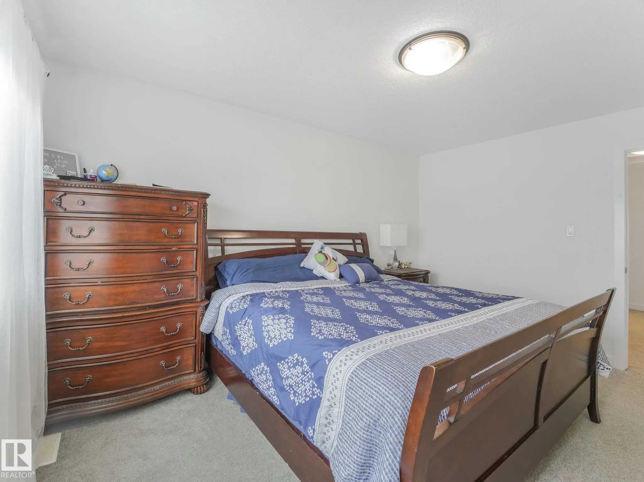 3807 WEIDLE Crescent