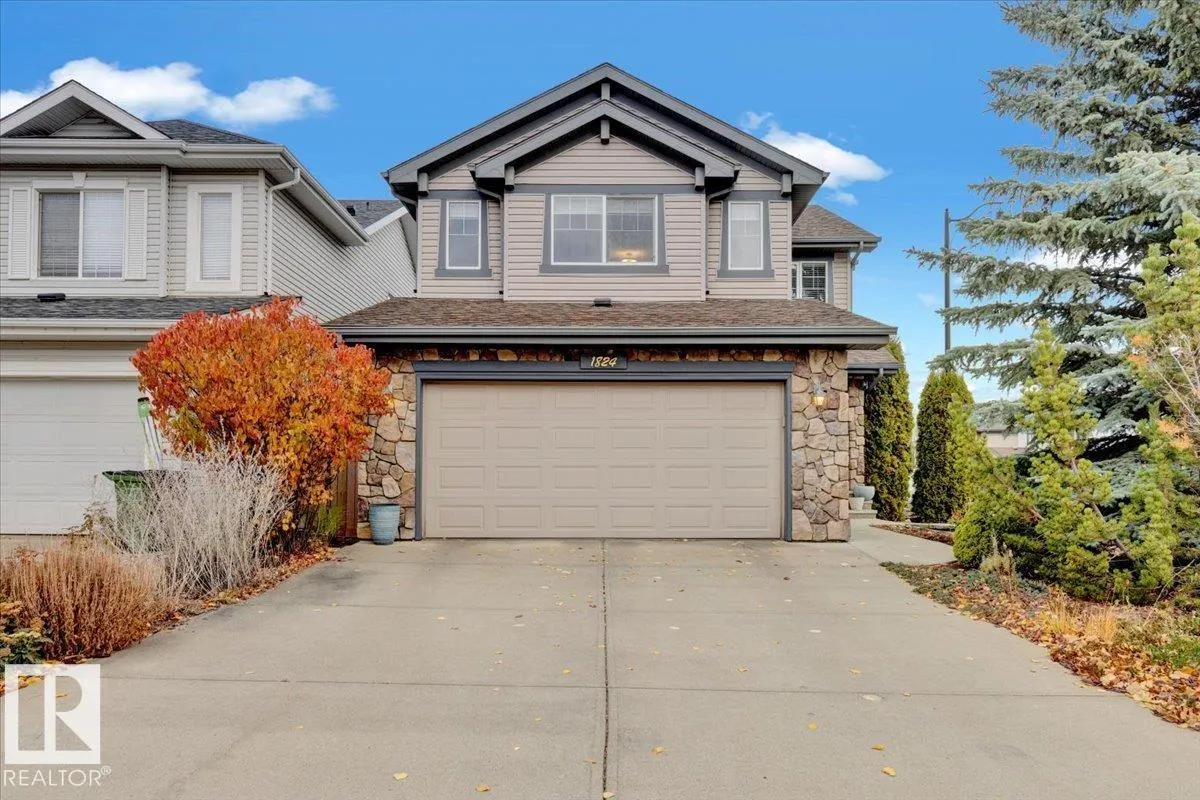 1824 HOLMAN Crescent