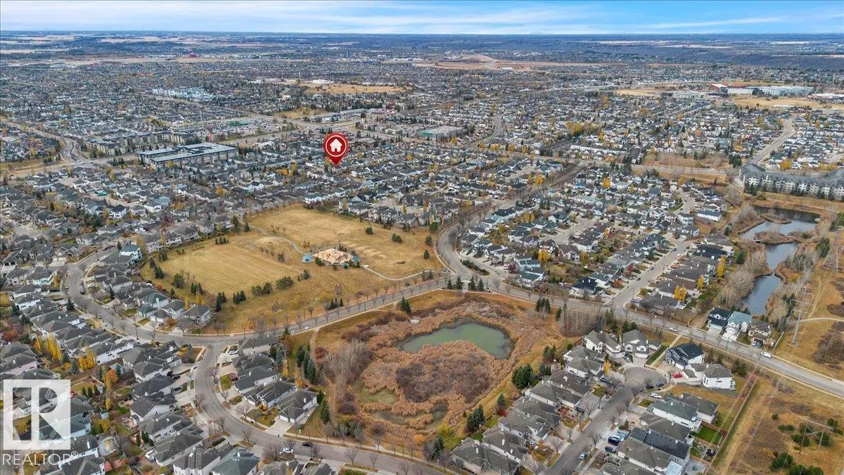 1824 HOLMAN Crescent