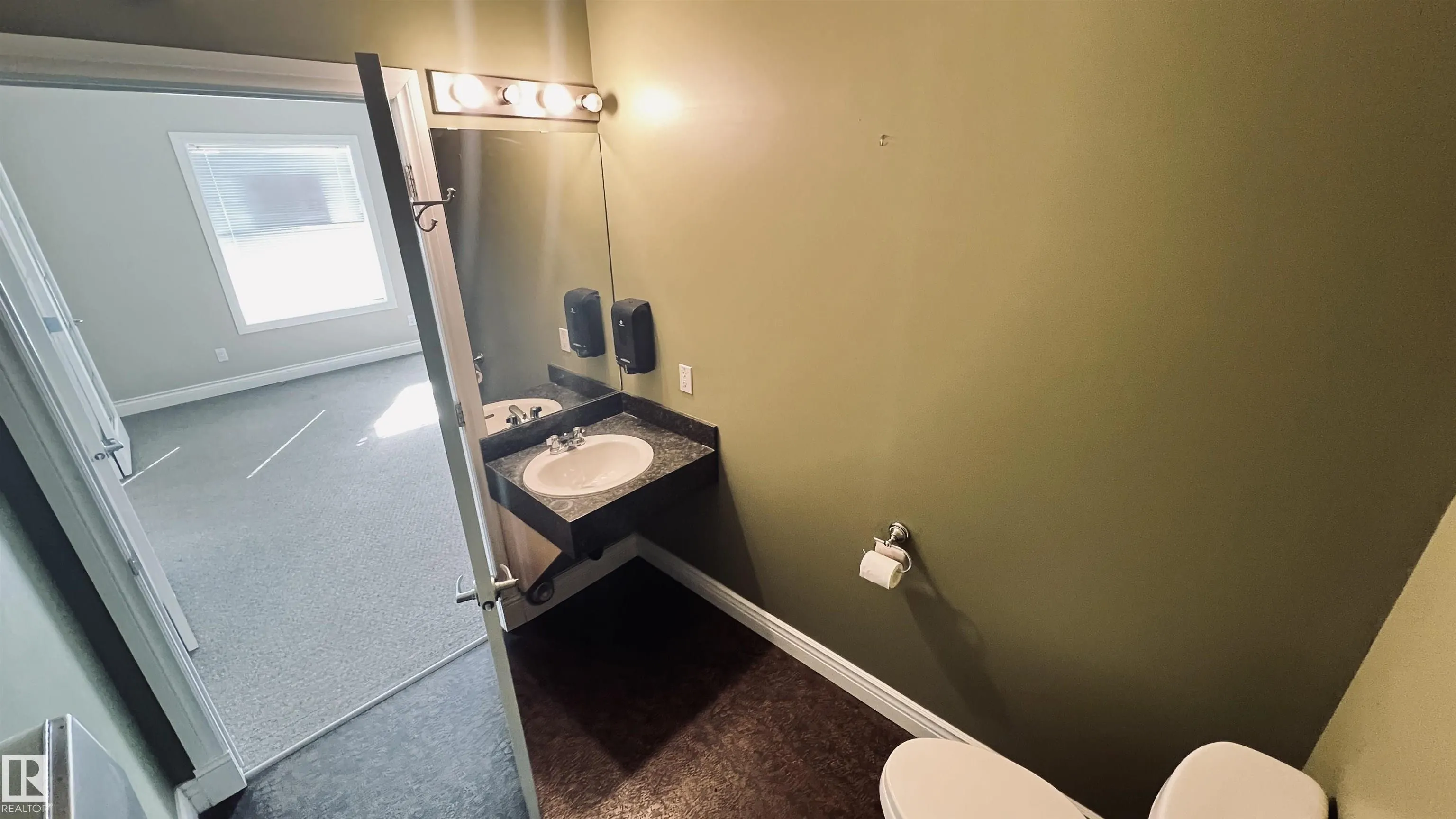 5020 Lac Ste Anne Trail