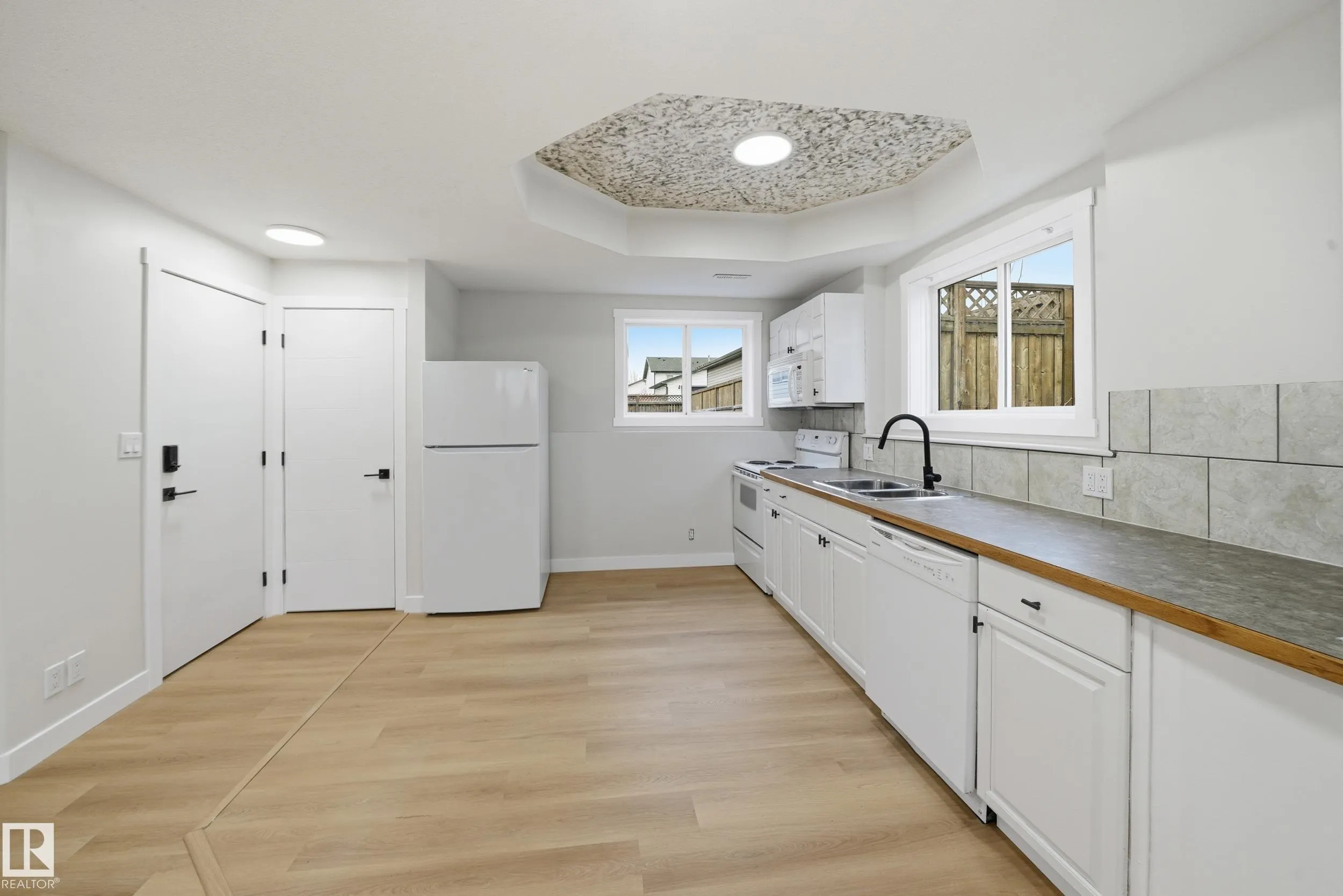 120 Premiere Crescent