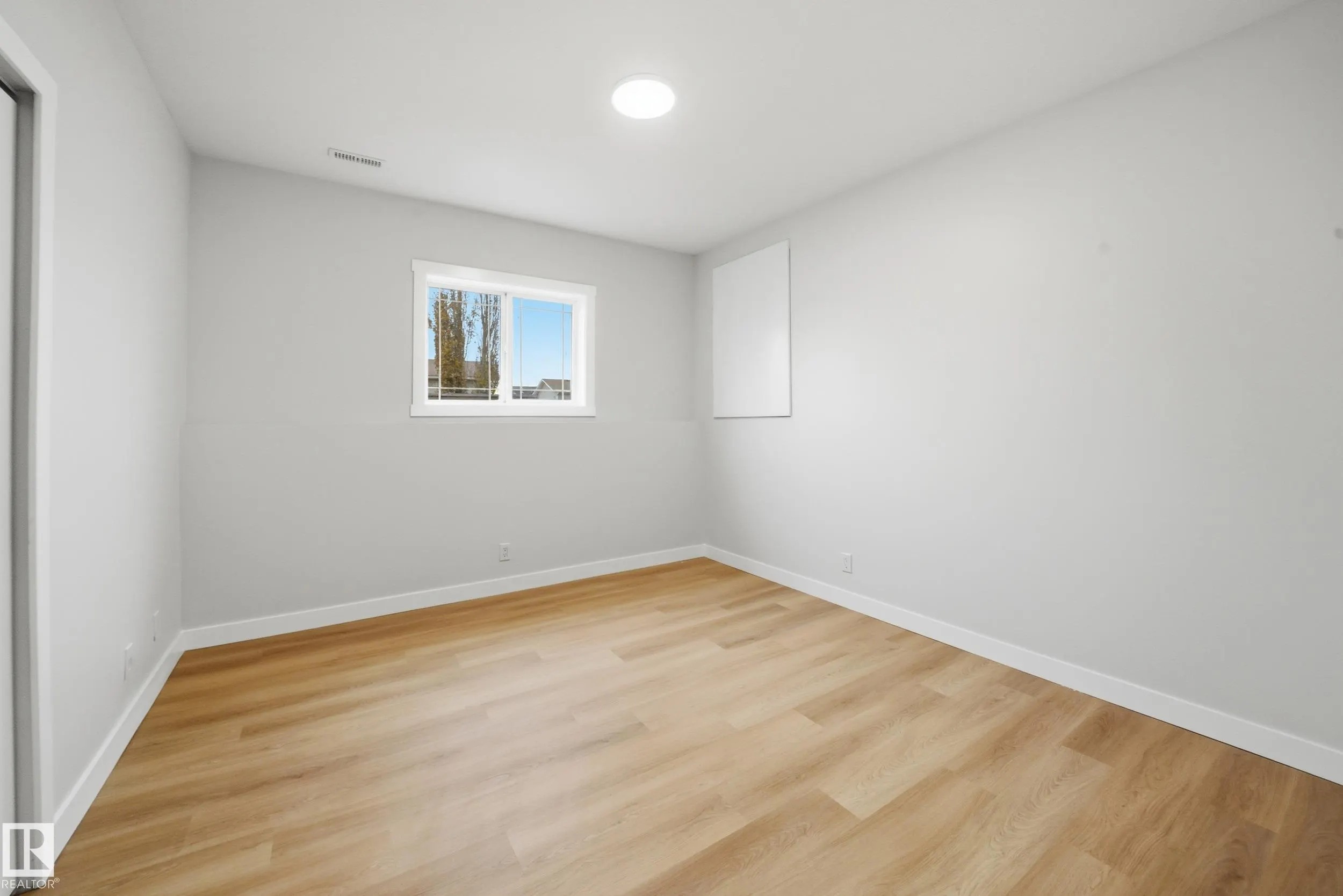 120 Premiere Crescent