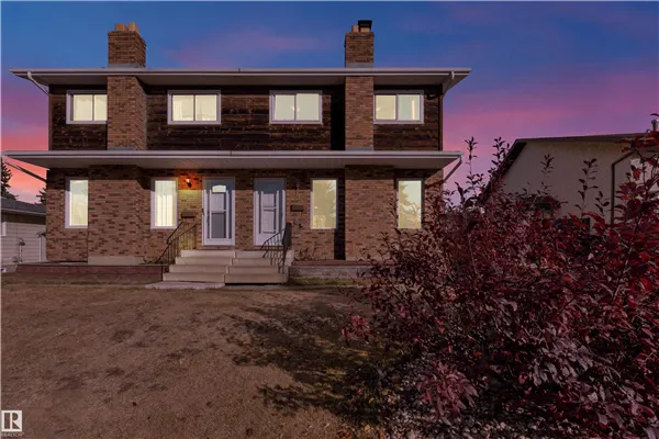 75 GRAND MEADOW Crescent