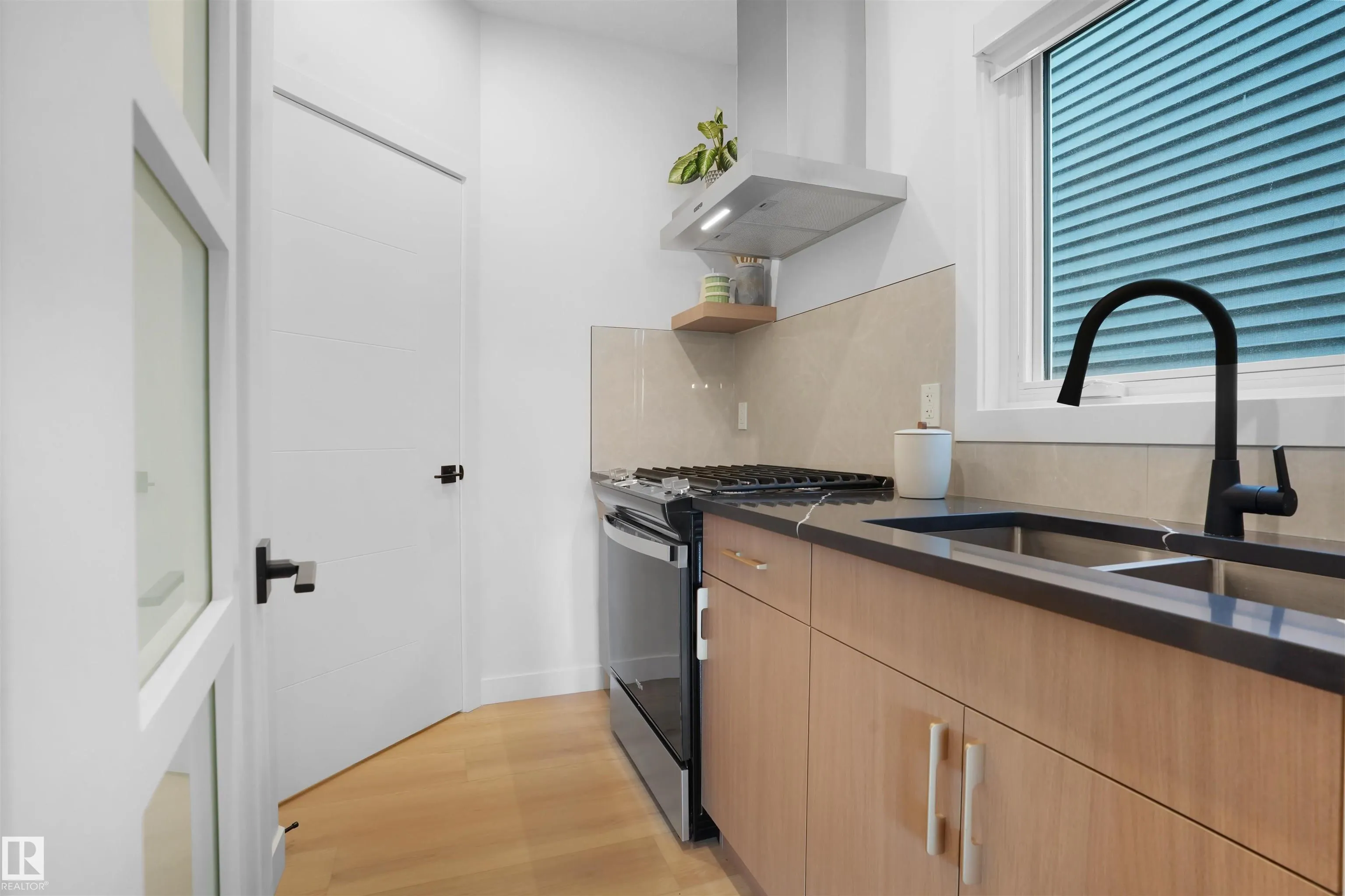 3305 Chernowski Way SW