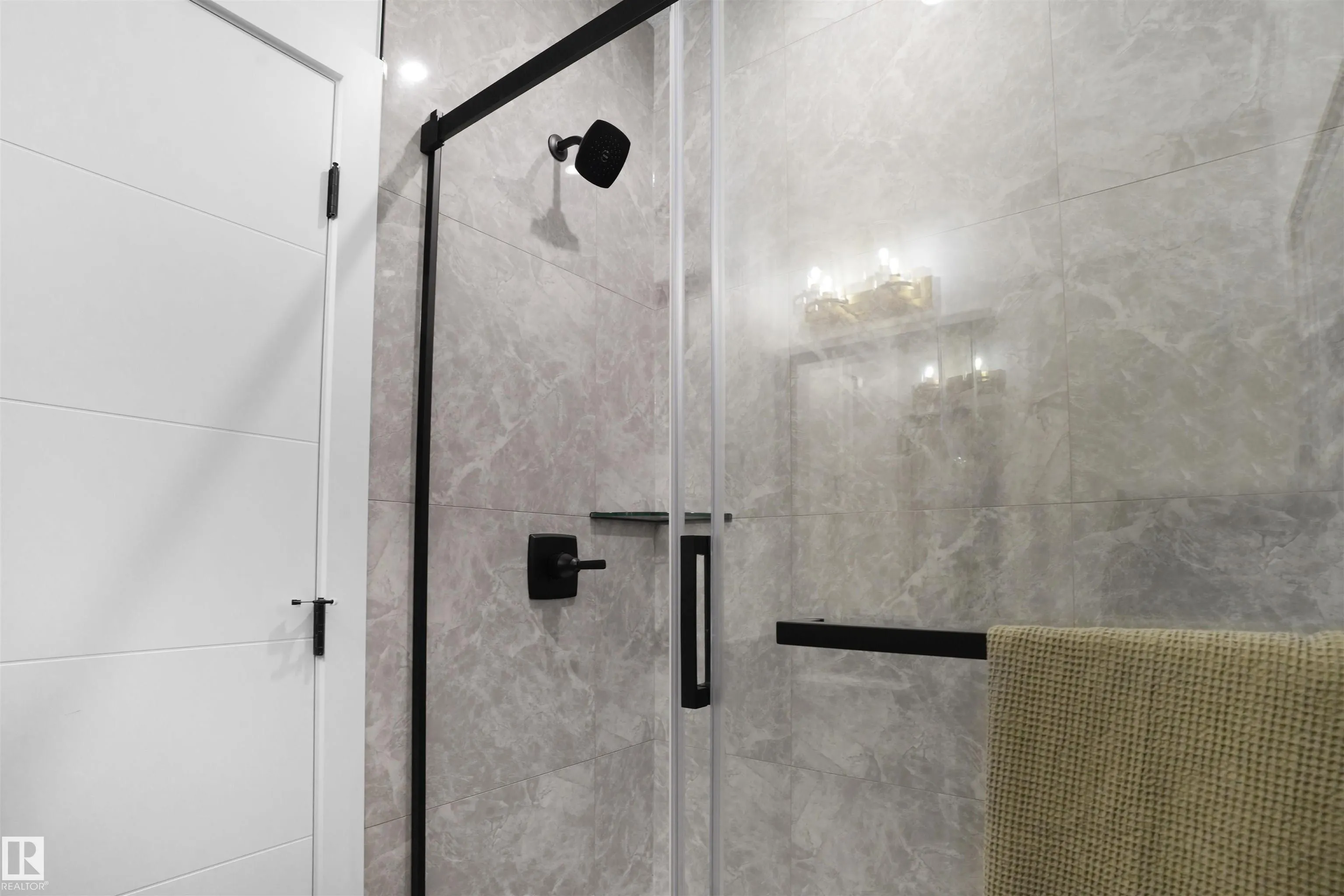 3305 Chernowski Way SW