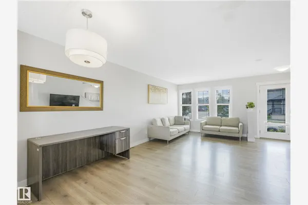 648 LEWIS GREENS Drive