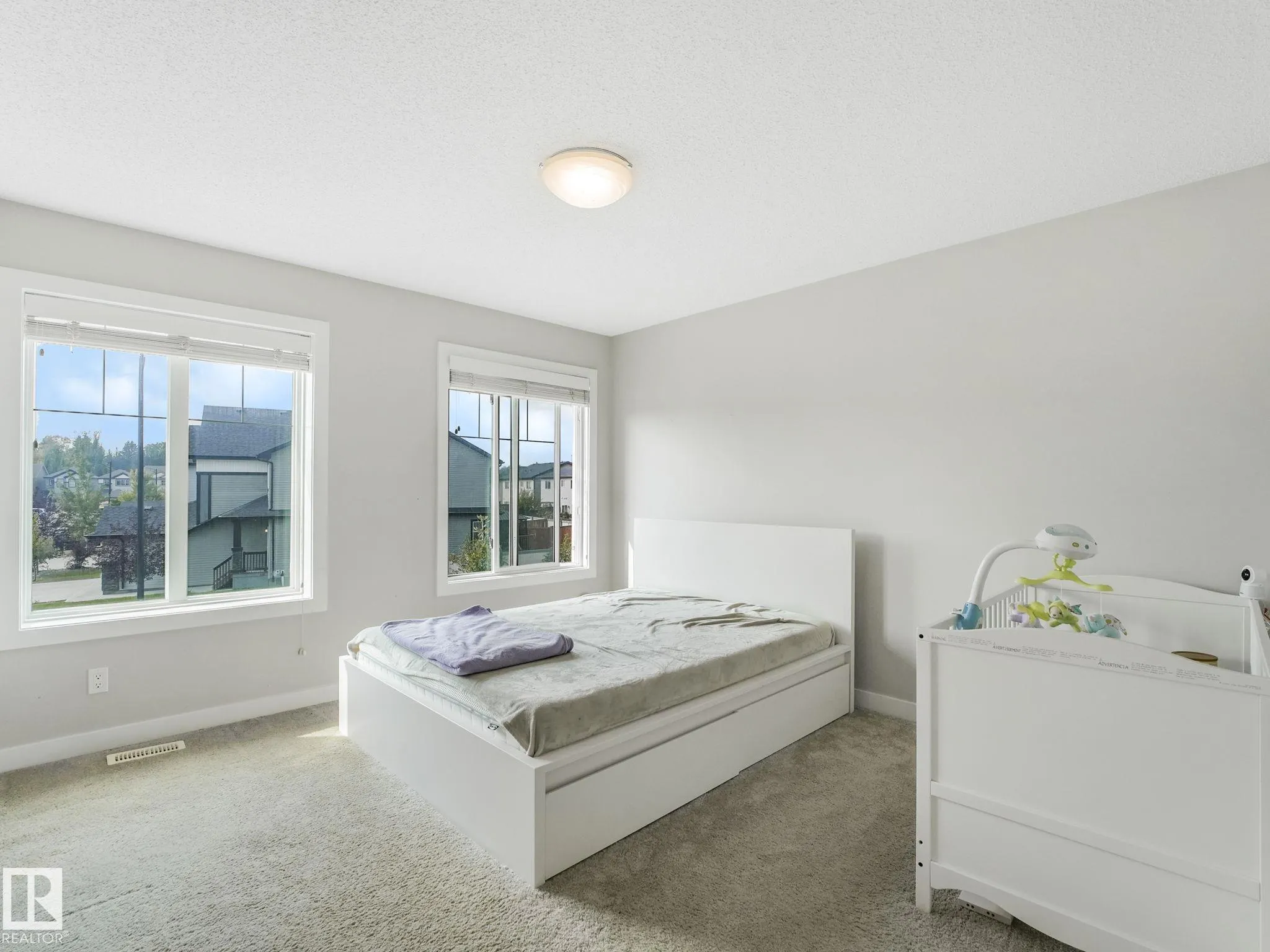 648 LEWIS GREENS Drive