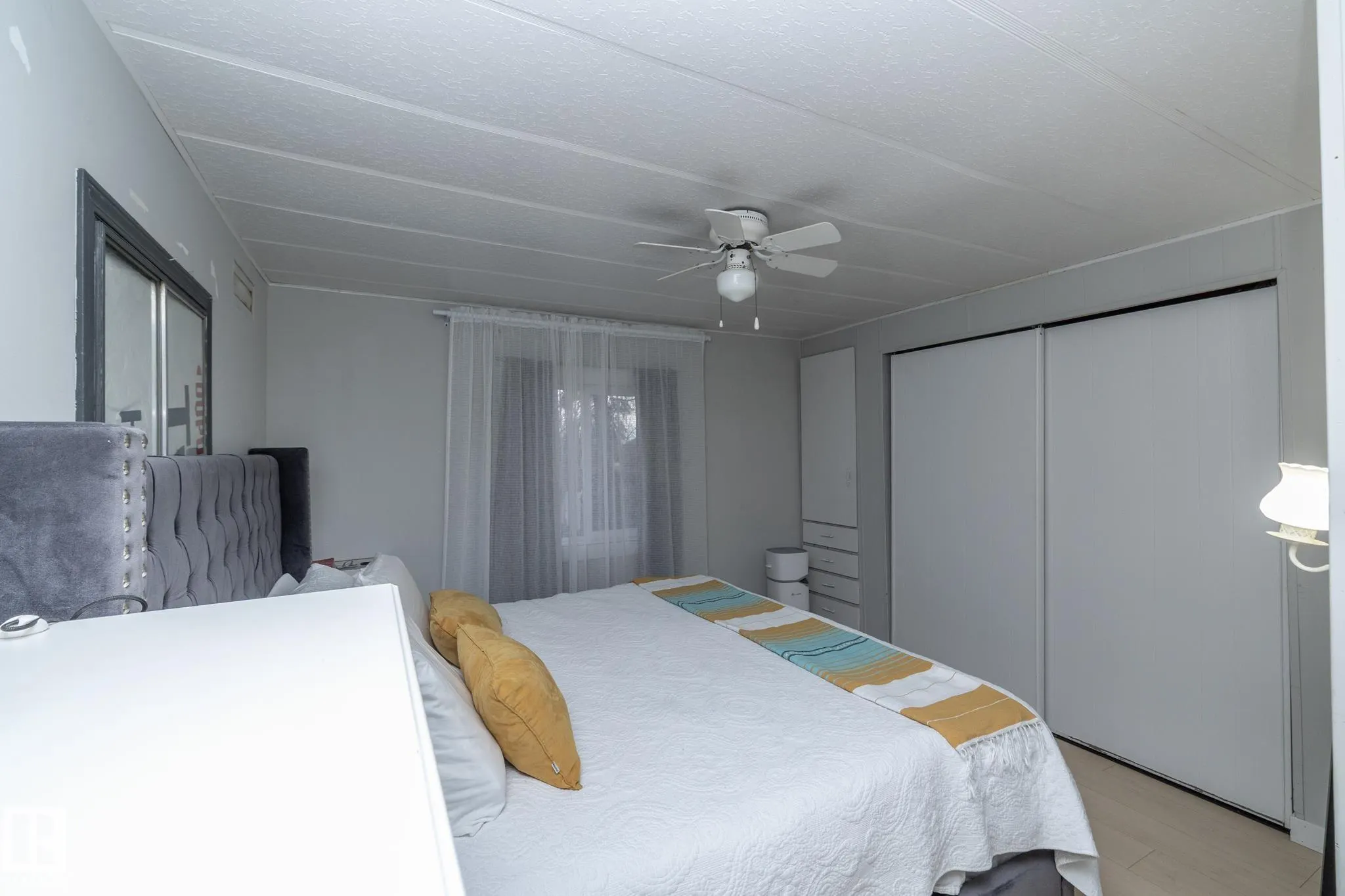 1011 West Mount Crescent