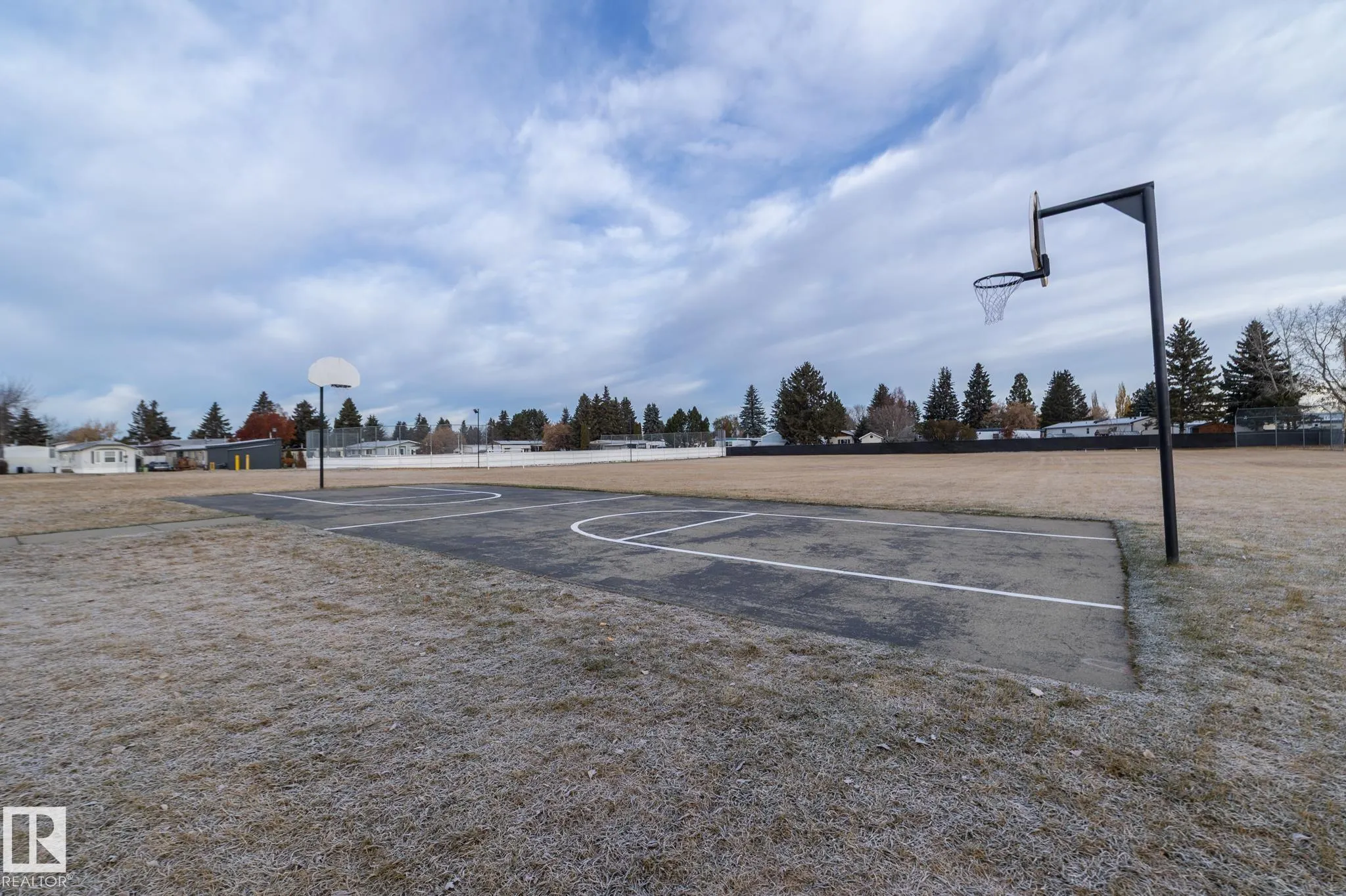 1011 West Mount Crescent