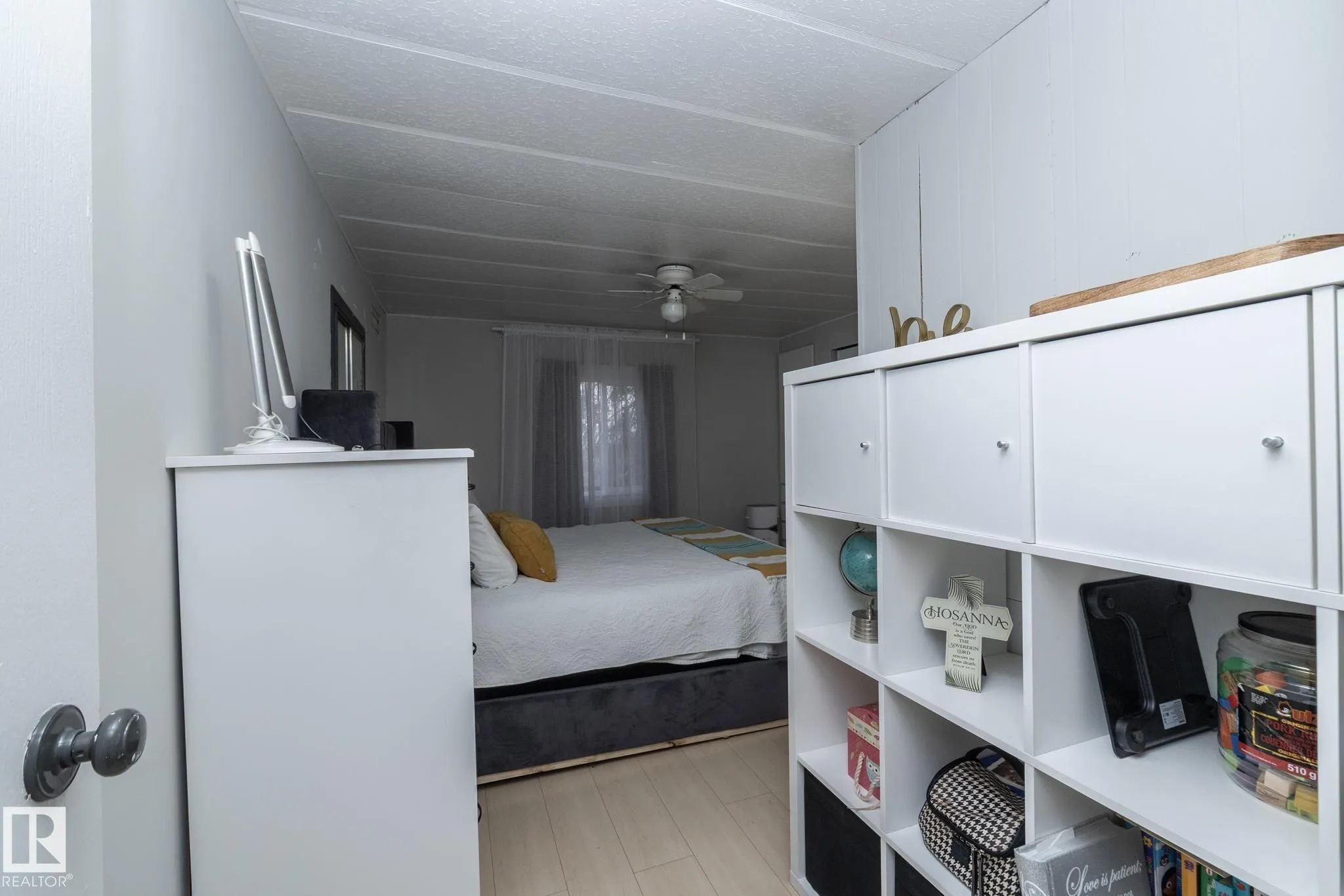 1011 West Mount Crescent